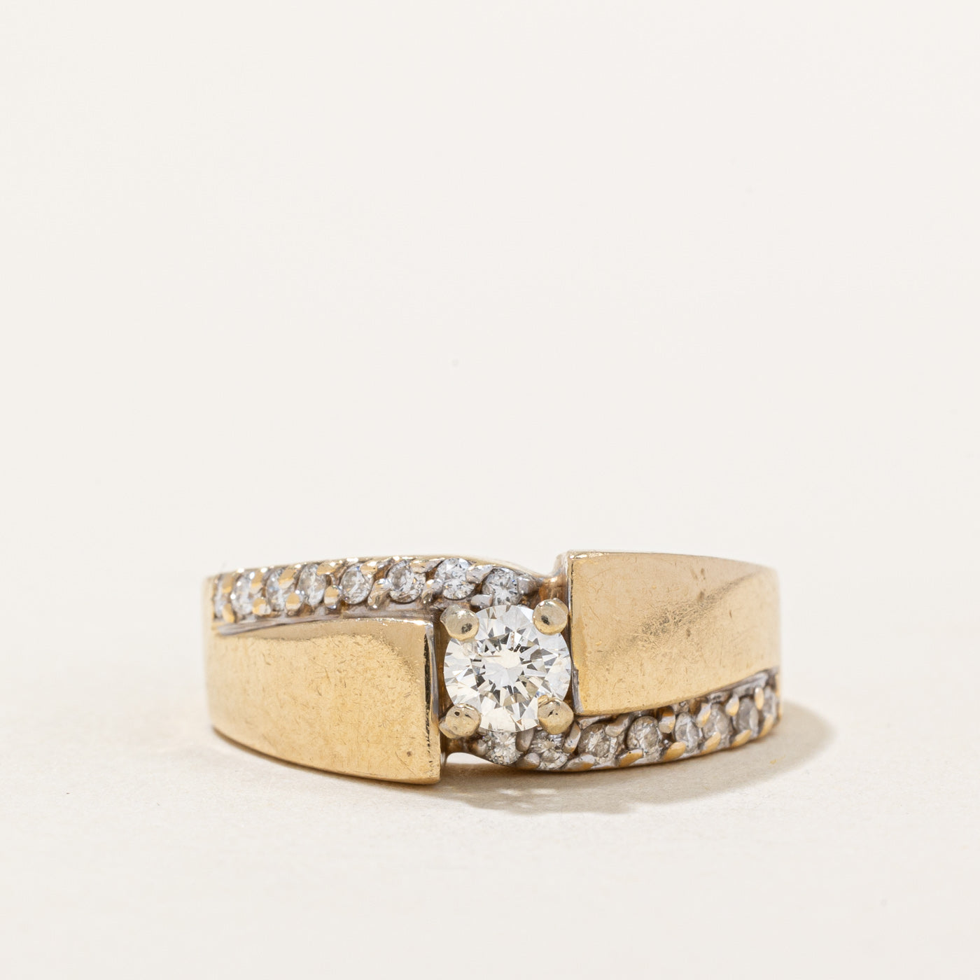 Solitaire with Accents Diamond Ring | 0.48ctw | SZ 6.75 |