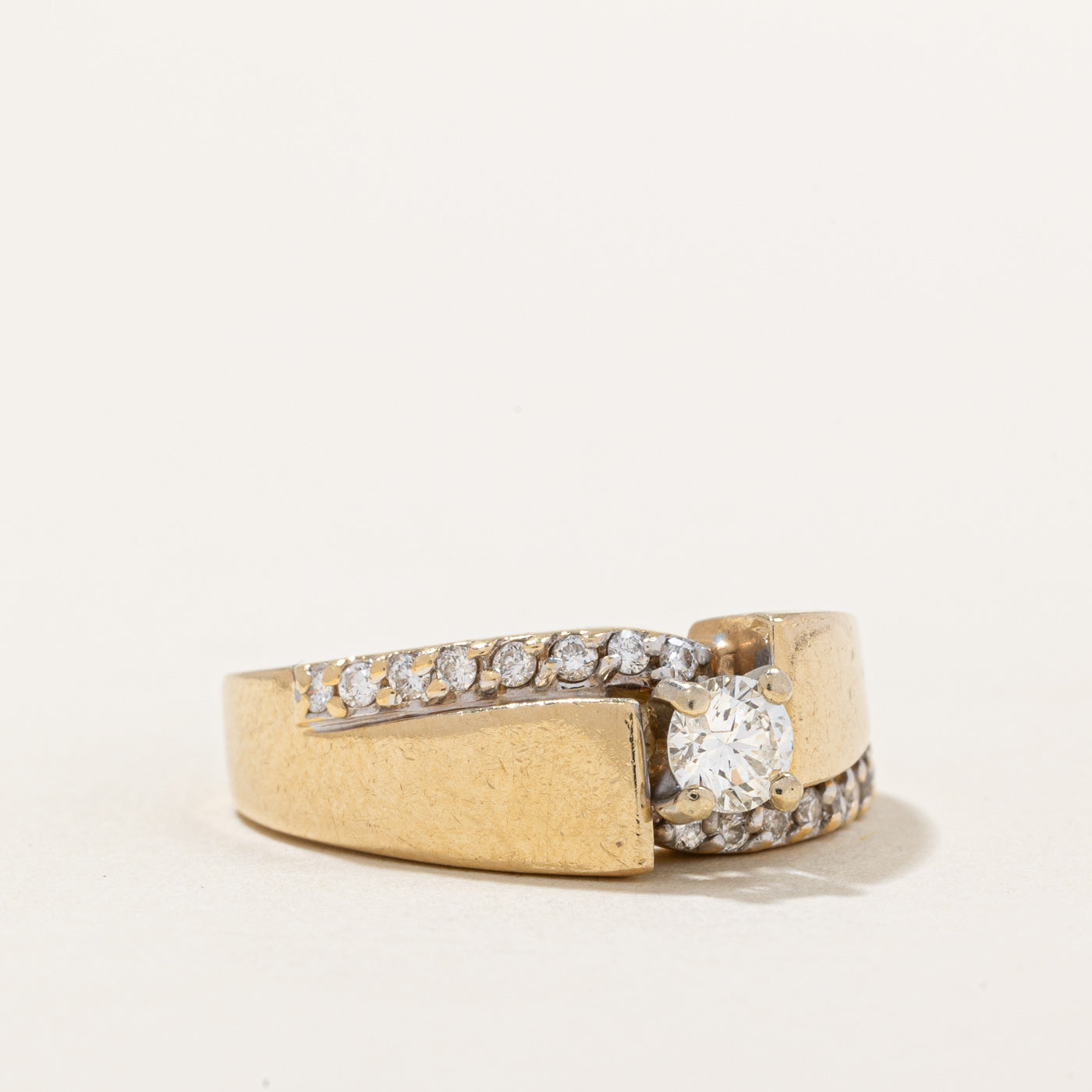 Solitaire with Accents Diamond Ring | 0.48ctw | SZ 6.75 |