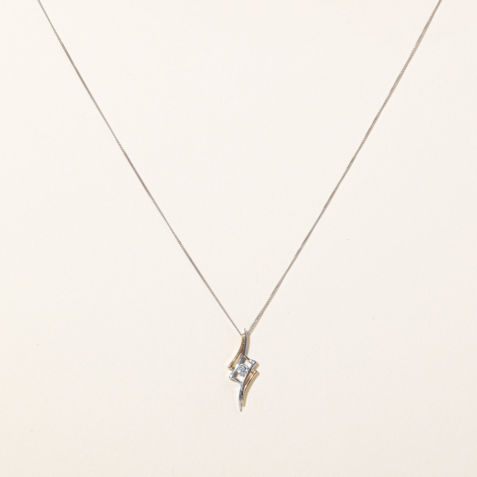 Two Tone Diamond Pendant & Necklace | 0.13ct | 18" |