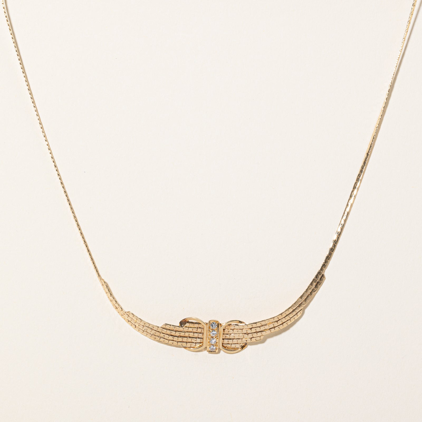 Four Stone Diamond Scoop Necklace | 0.11ctw | 16" |