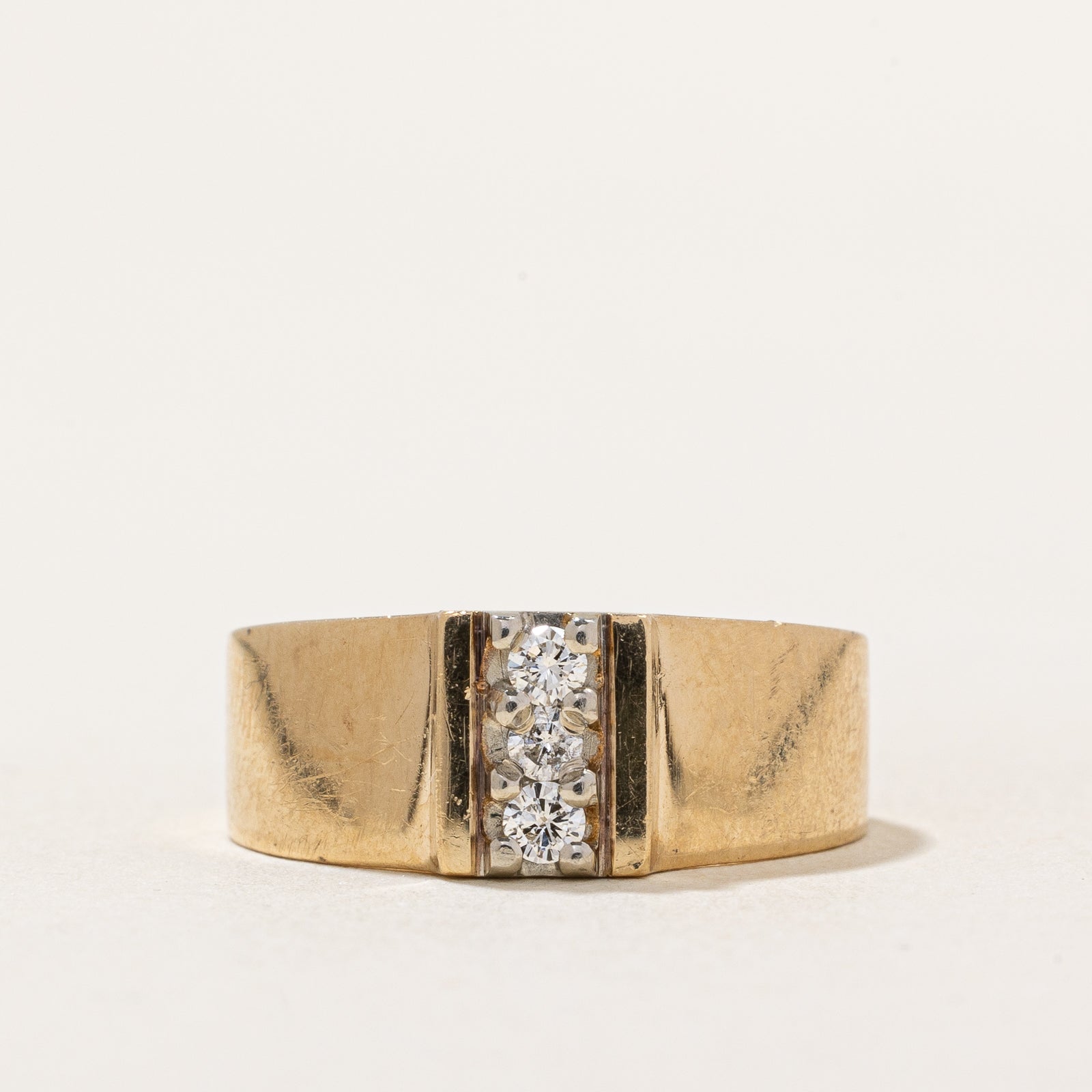 Three Stone Diamond Ring | 0.11ctw | SZ 5 |