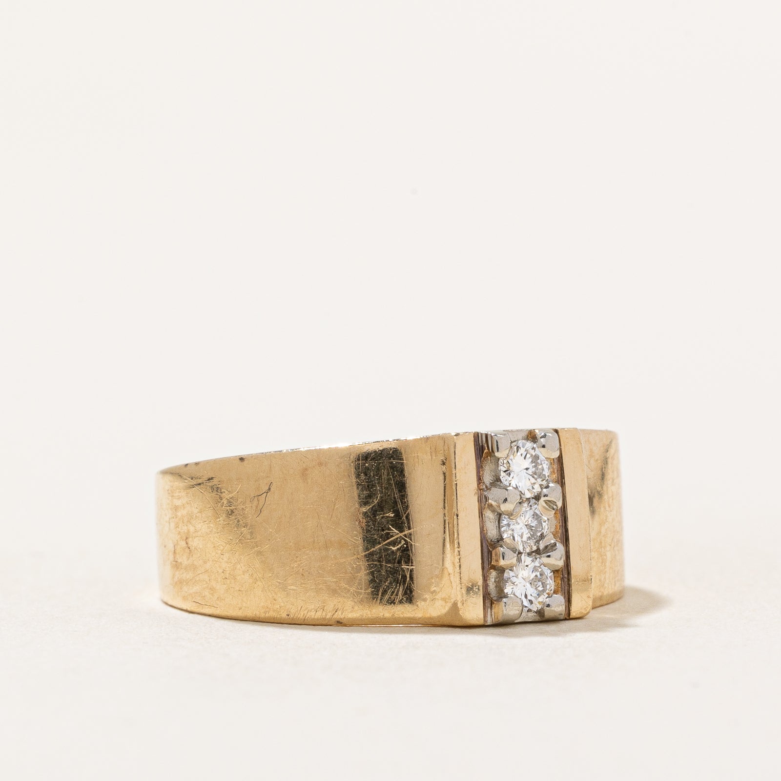 Three Stone Diamond Ring | 0.11ctw | SZ 5 |
