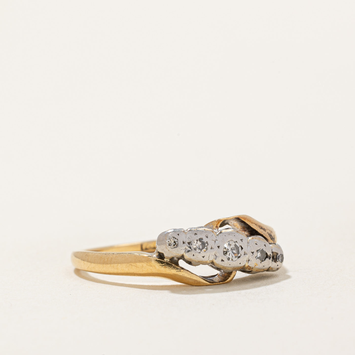 Illusion Set Diamond Waterfall Ring | 0.08ctw | SZ 6.5 |