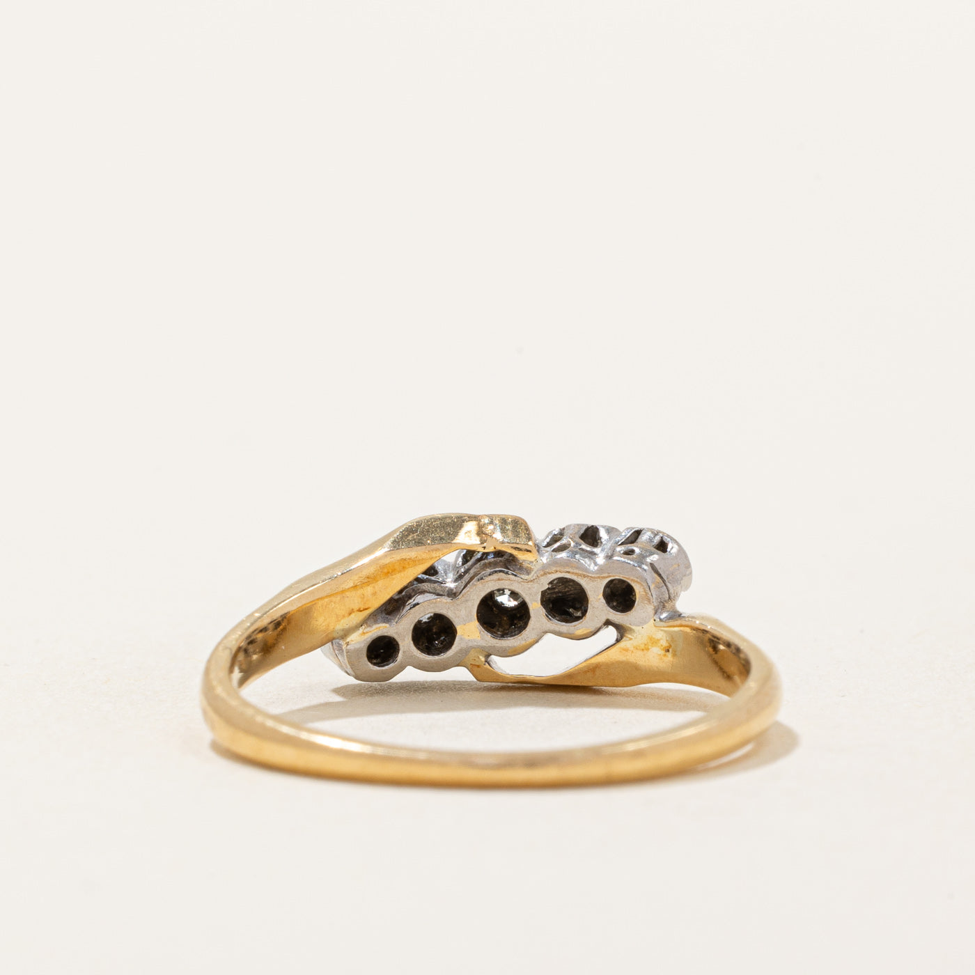 Illusion Set Diamond Waterfall Ring | 0.08ctw | SZ 6.5 |