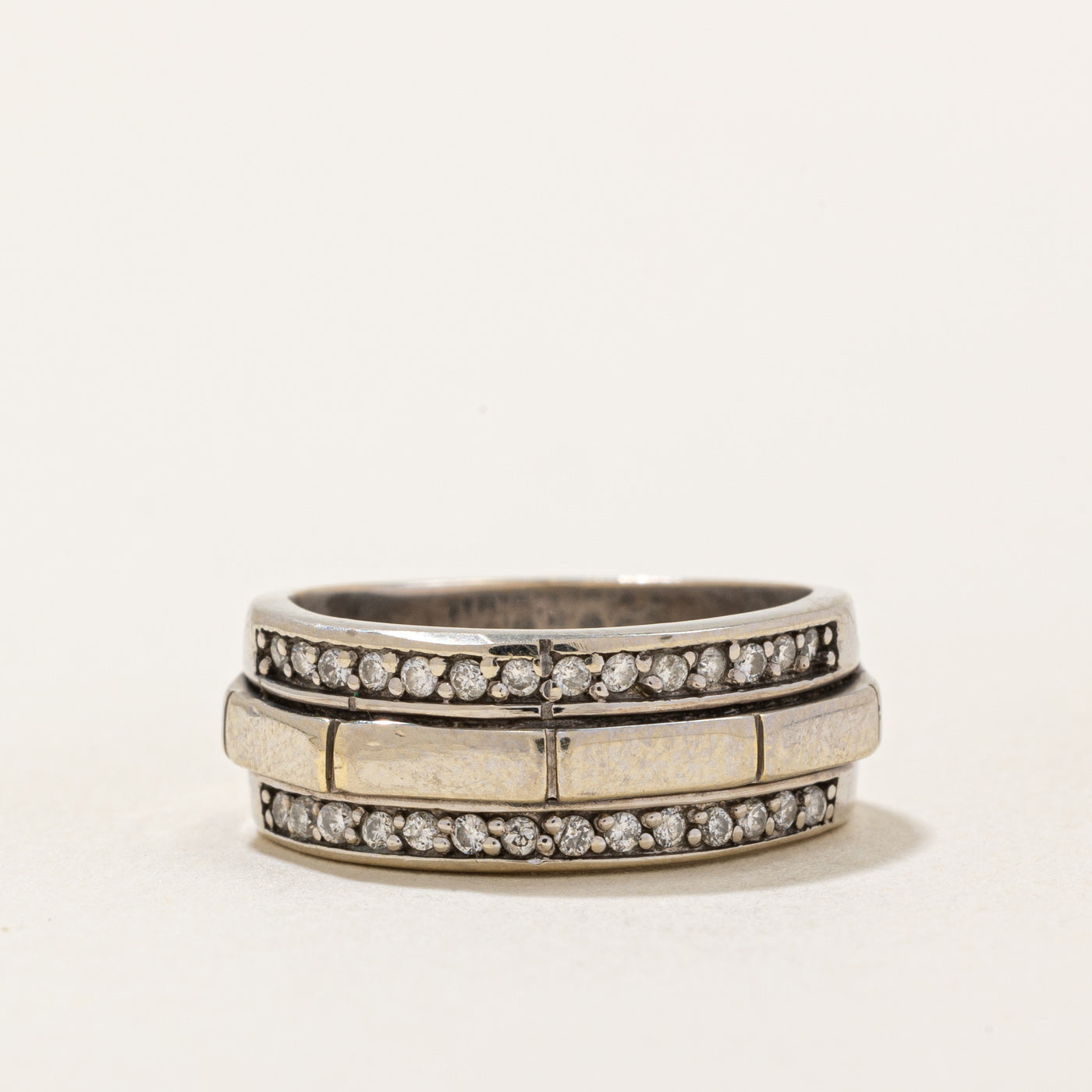 Diamond Geometric Ring | 0.17ctw | SZ 4.5 |