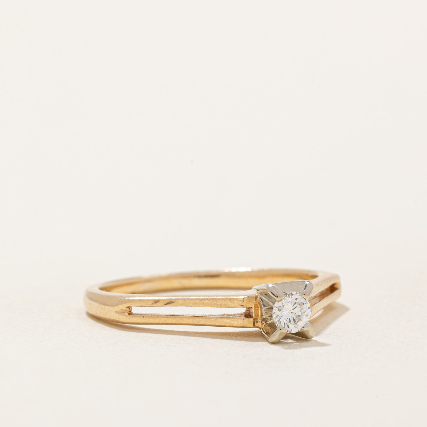 High Set Diamond Ring | 0.12ct | SZ 7 |