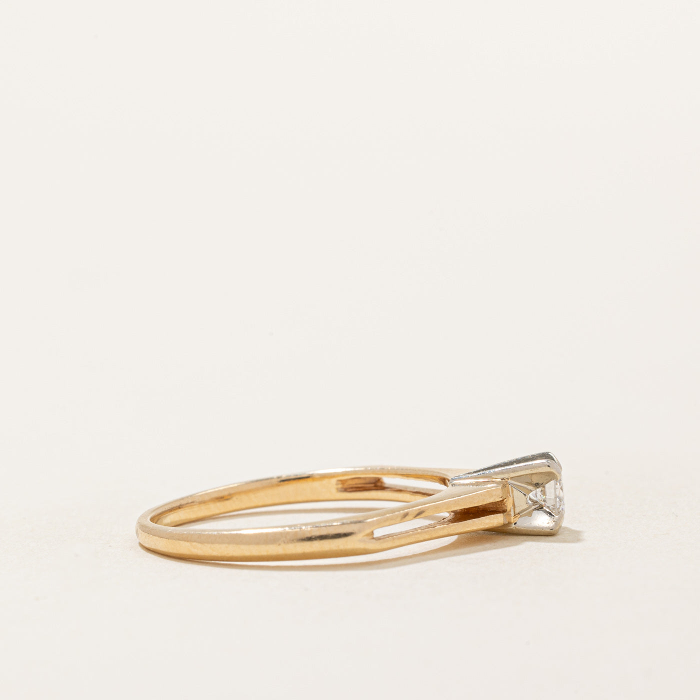 High Set Diamond Ring | 0.12ct | SZ 7 |