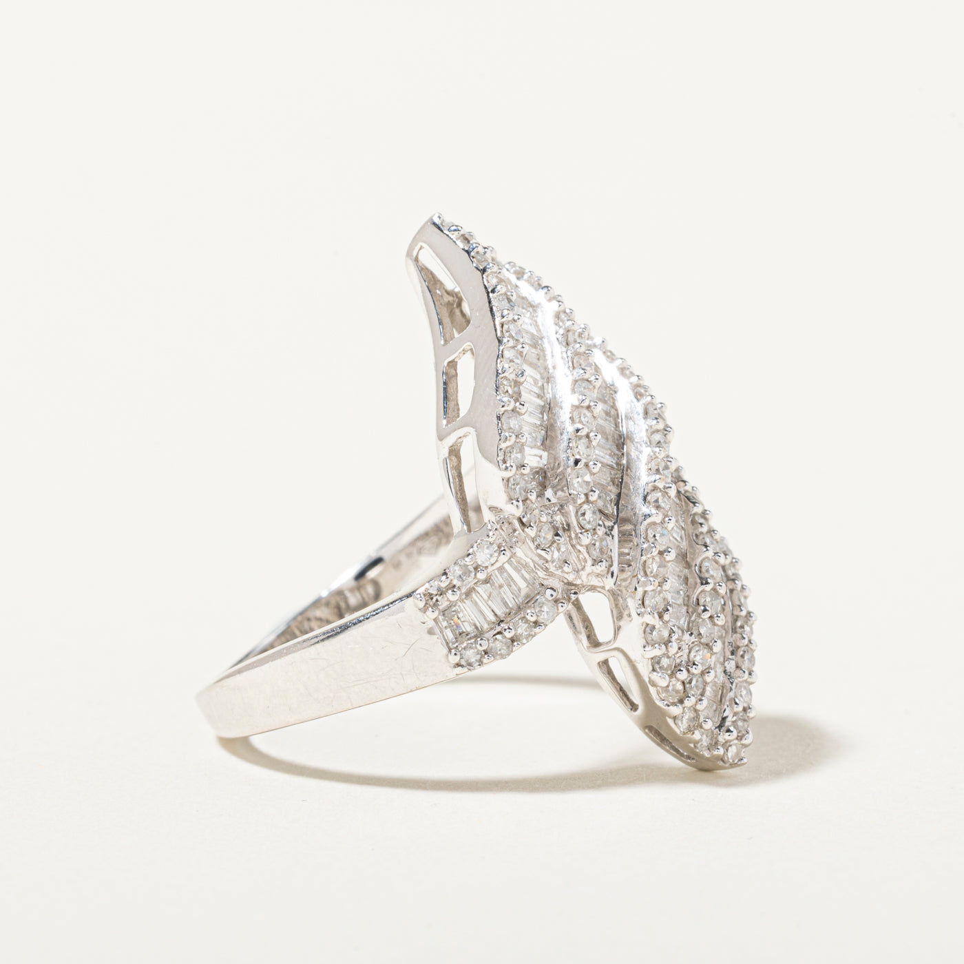 14k Diamond Crossover Cluster Ring | 1.96ctw | SZ 8
