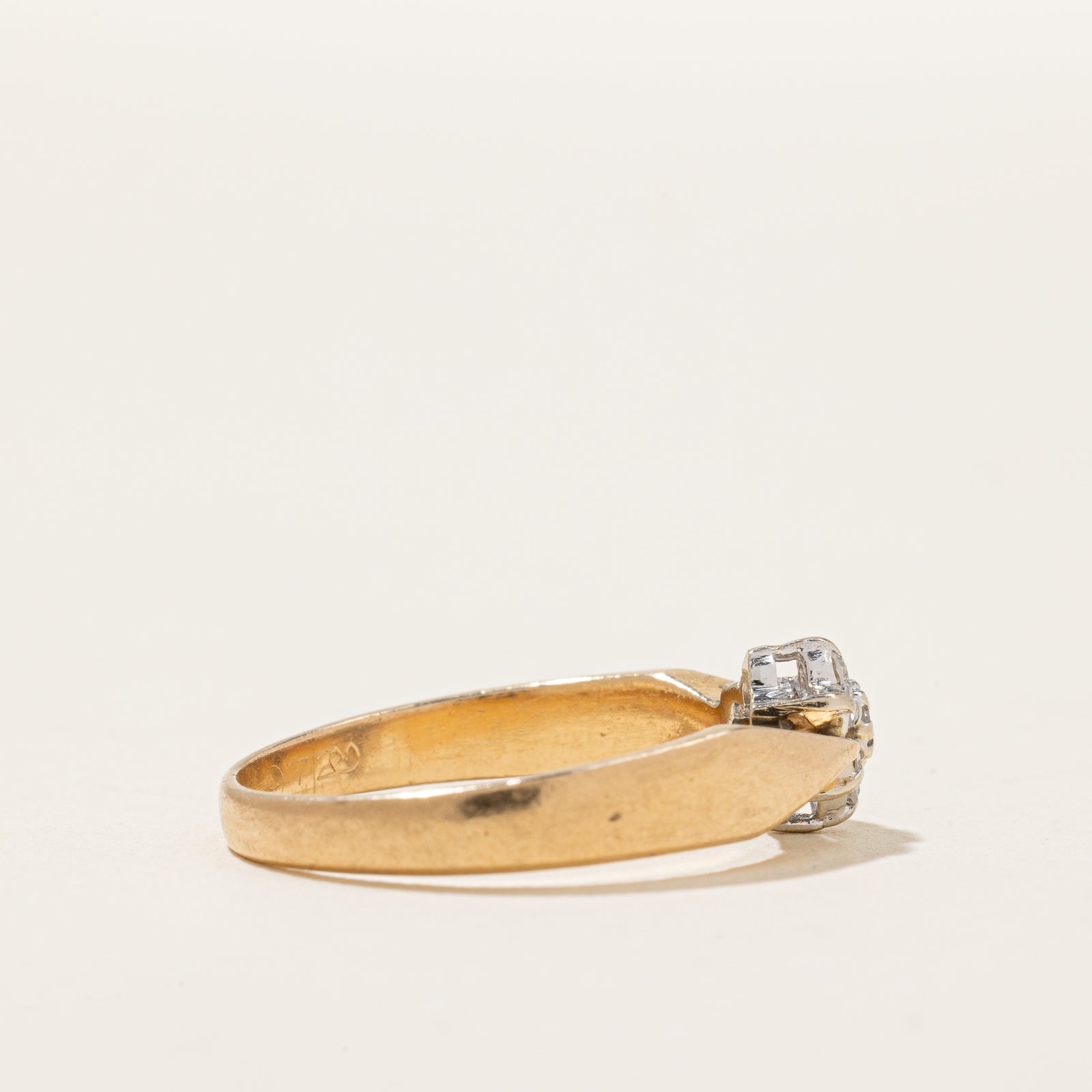 Diamond Cluster Flower Ring | 0.10ctw | SZ 5.5 |