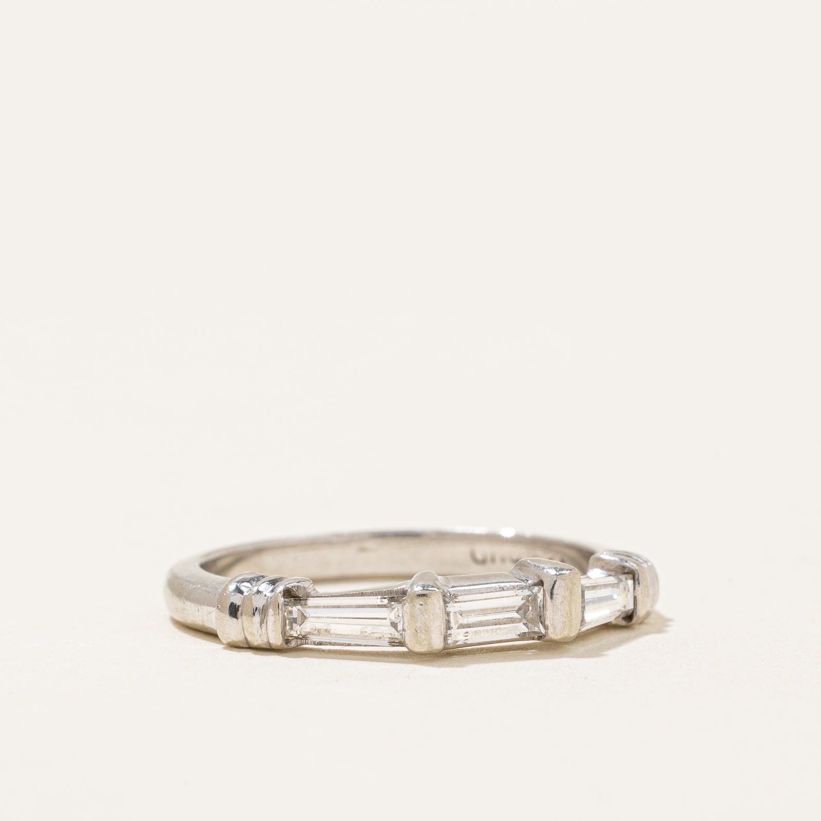 Bague en diamant baguette | 0,24 ct | Taille 4,25 |
