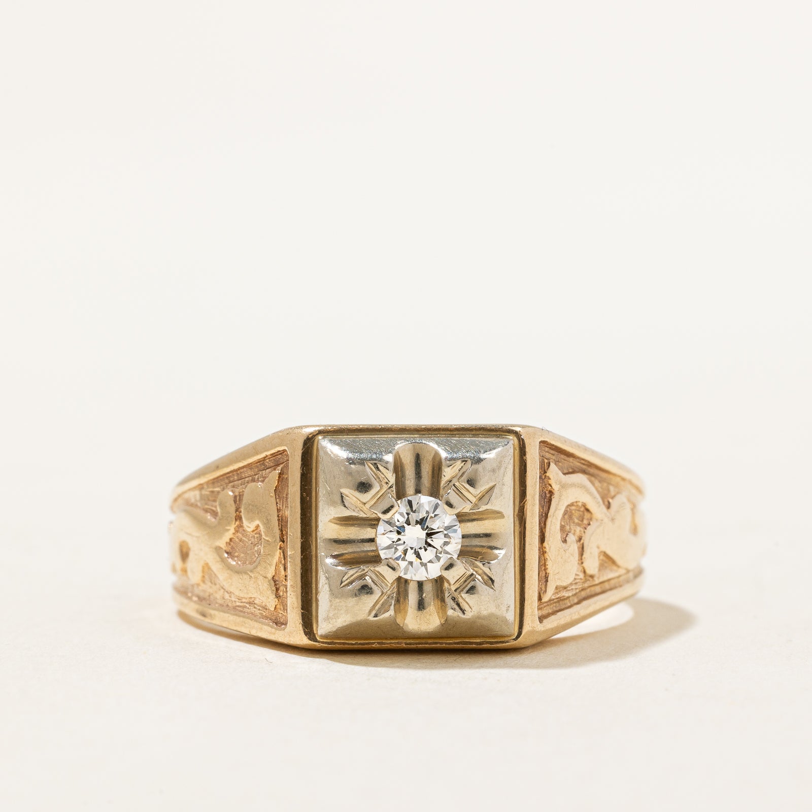 Illusion Set Diamond Embossed Ring | 0.16ct | SZ 8.25 |