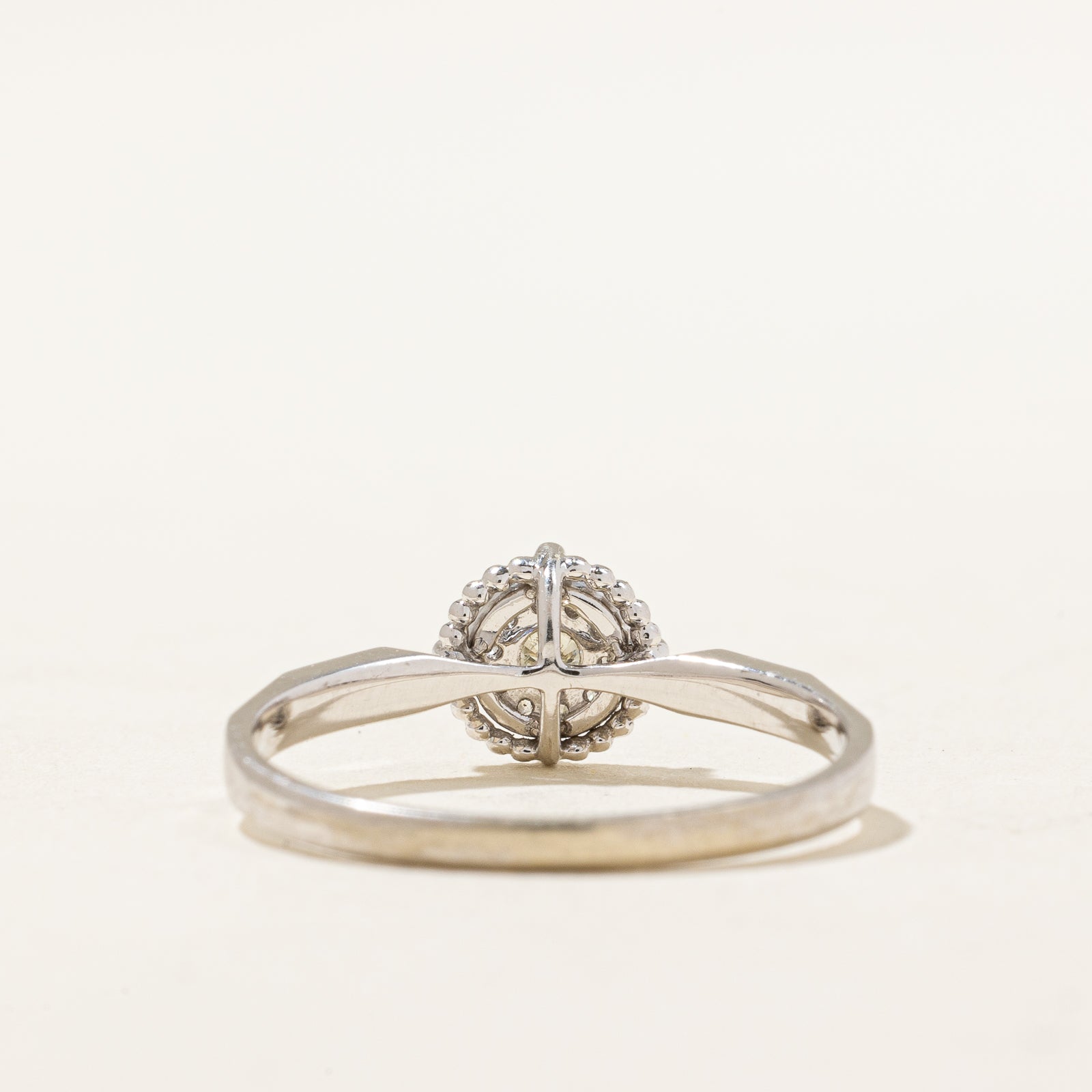 Diamond Halo Ring | 0.14ctw | SZ 6.5 |