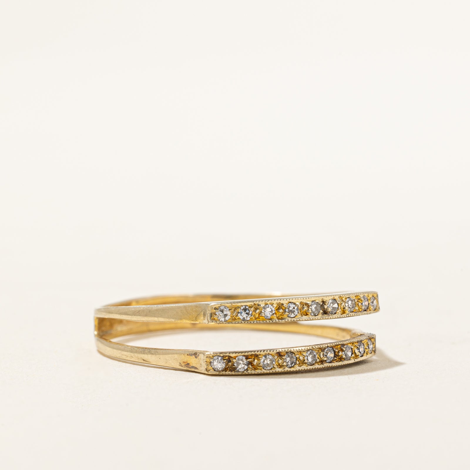 Bague ouverte à double rangée de diamants | 0,12 ct | Taille 9,25 |