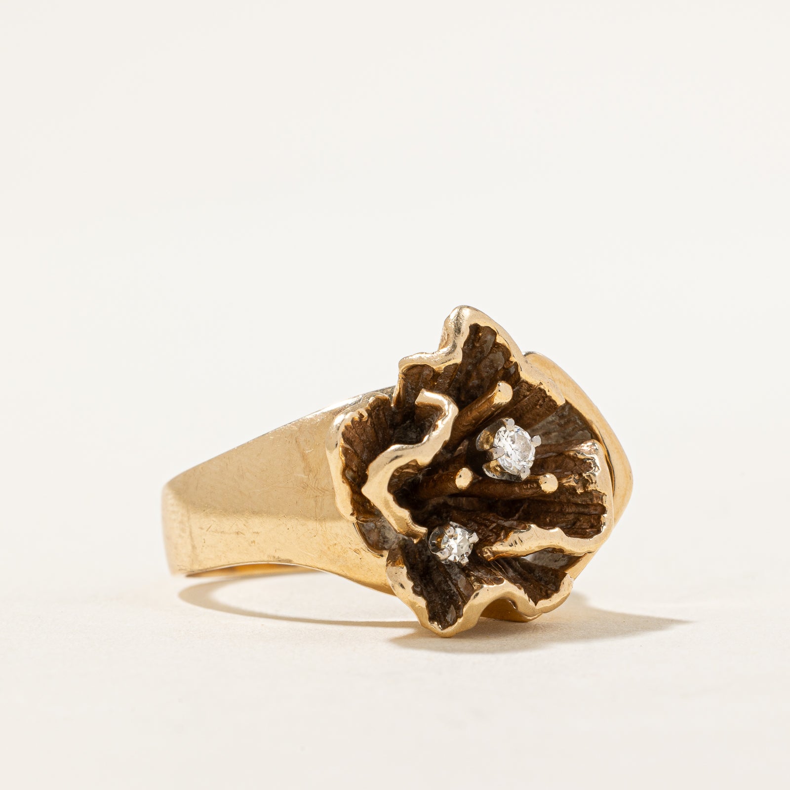 Diamond Flower Cocktail Ring | 0.08ctw | SZ 8.25 |