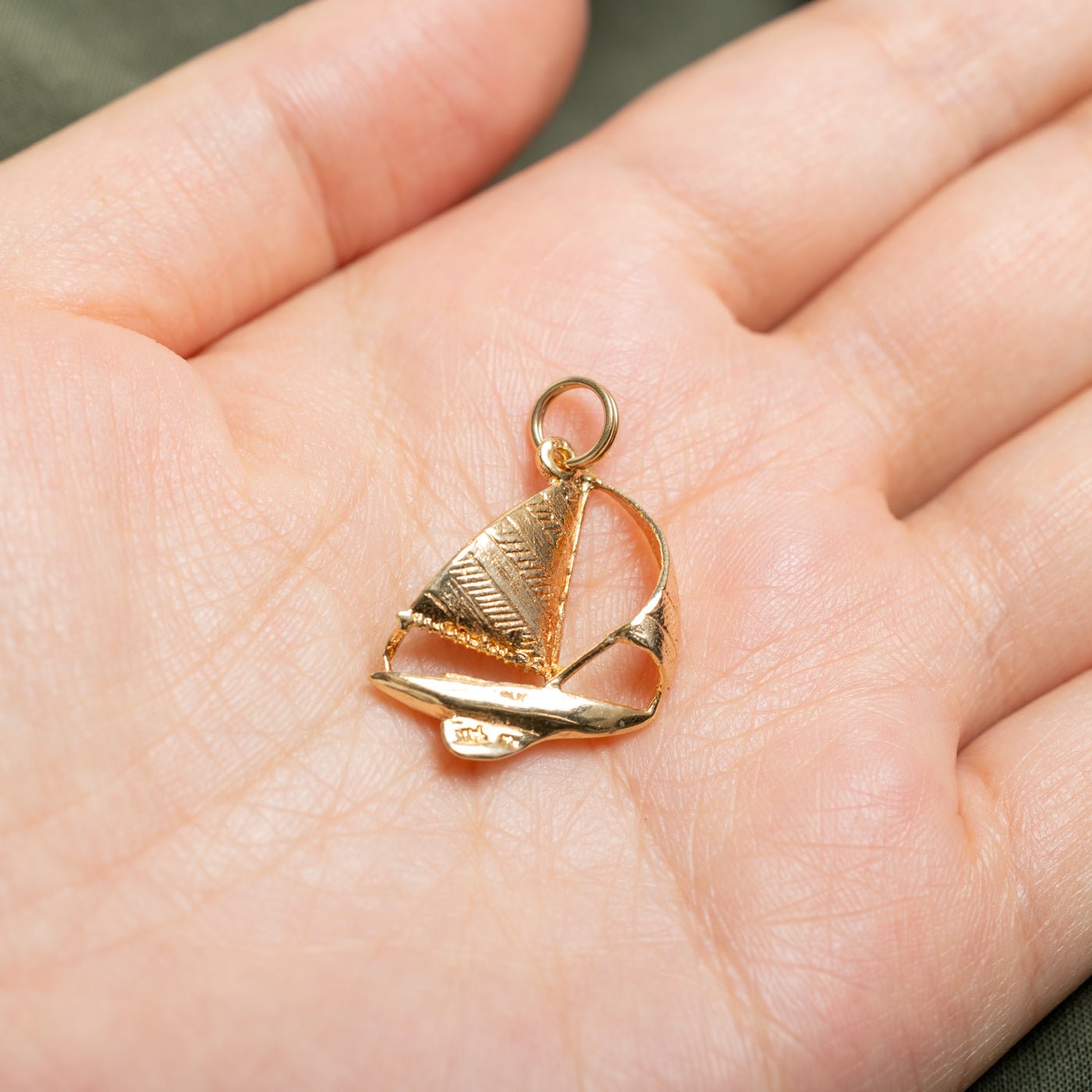 14k Yellow Gold Textured Sailboat Charm
