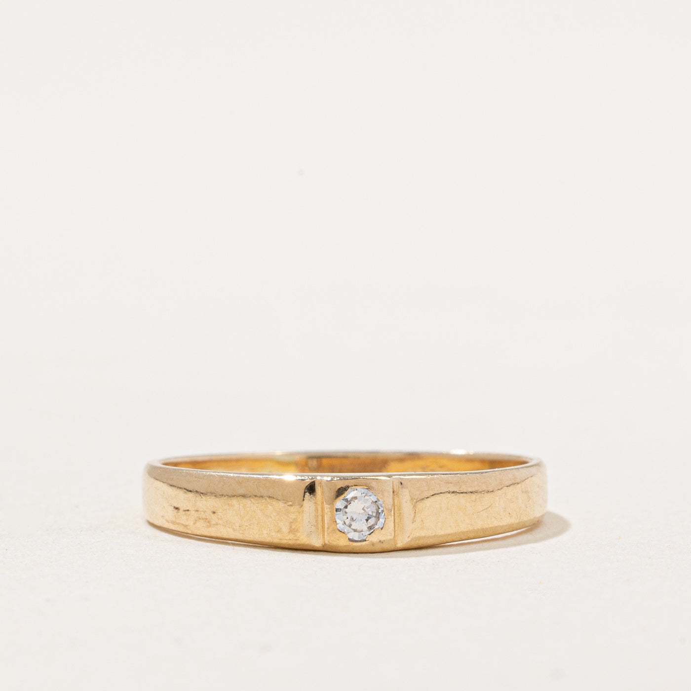Bague sertie de diamants à fleur | 0,04 ct | Taille 5,5 |