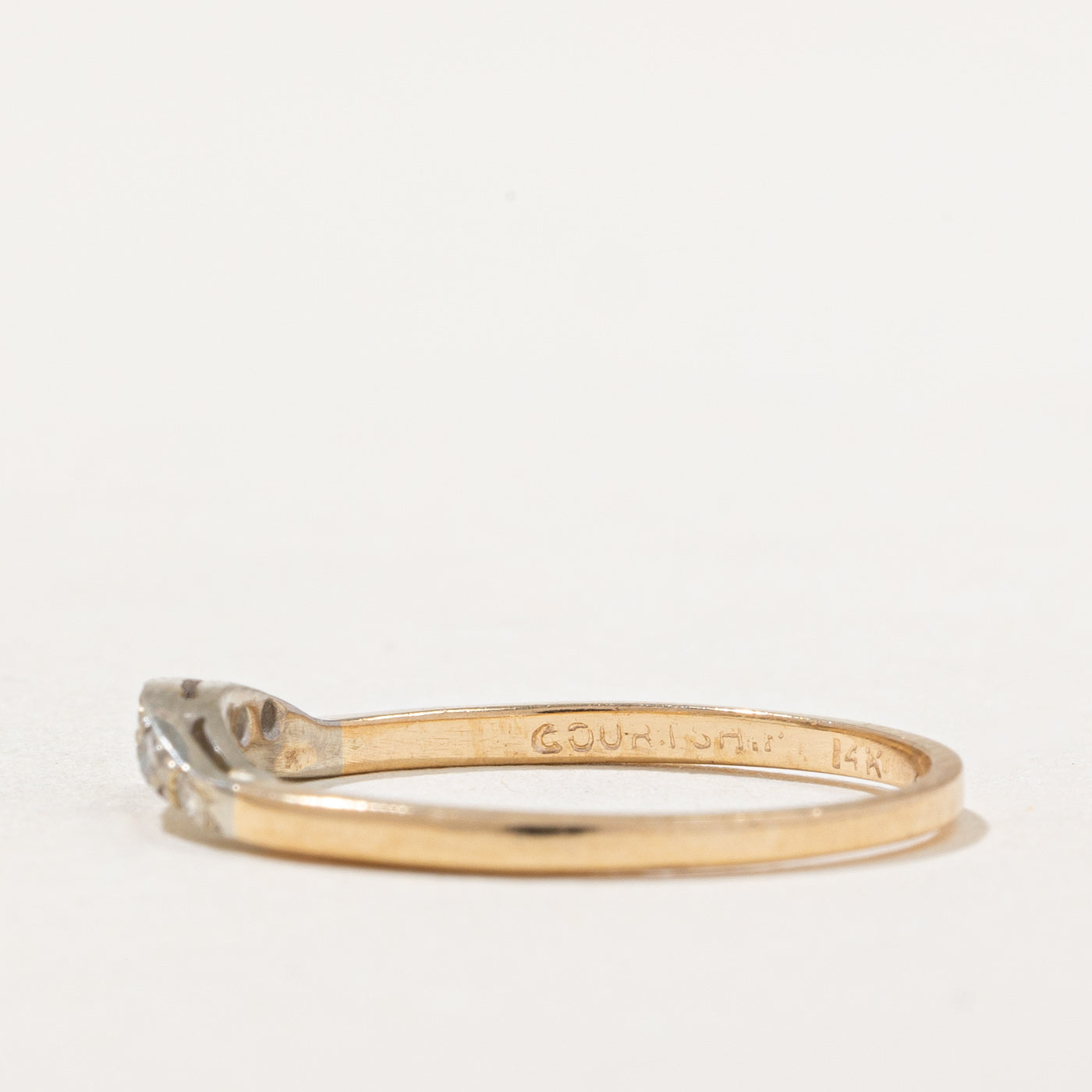 Bague contour diamantée | 0,07 ct | Taille 8,25 |