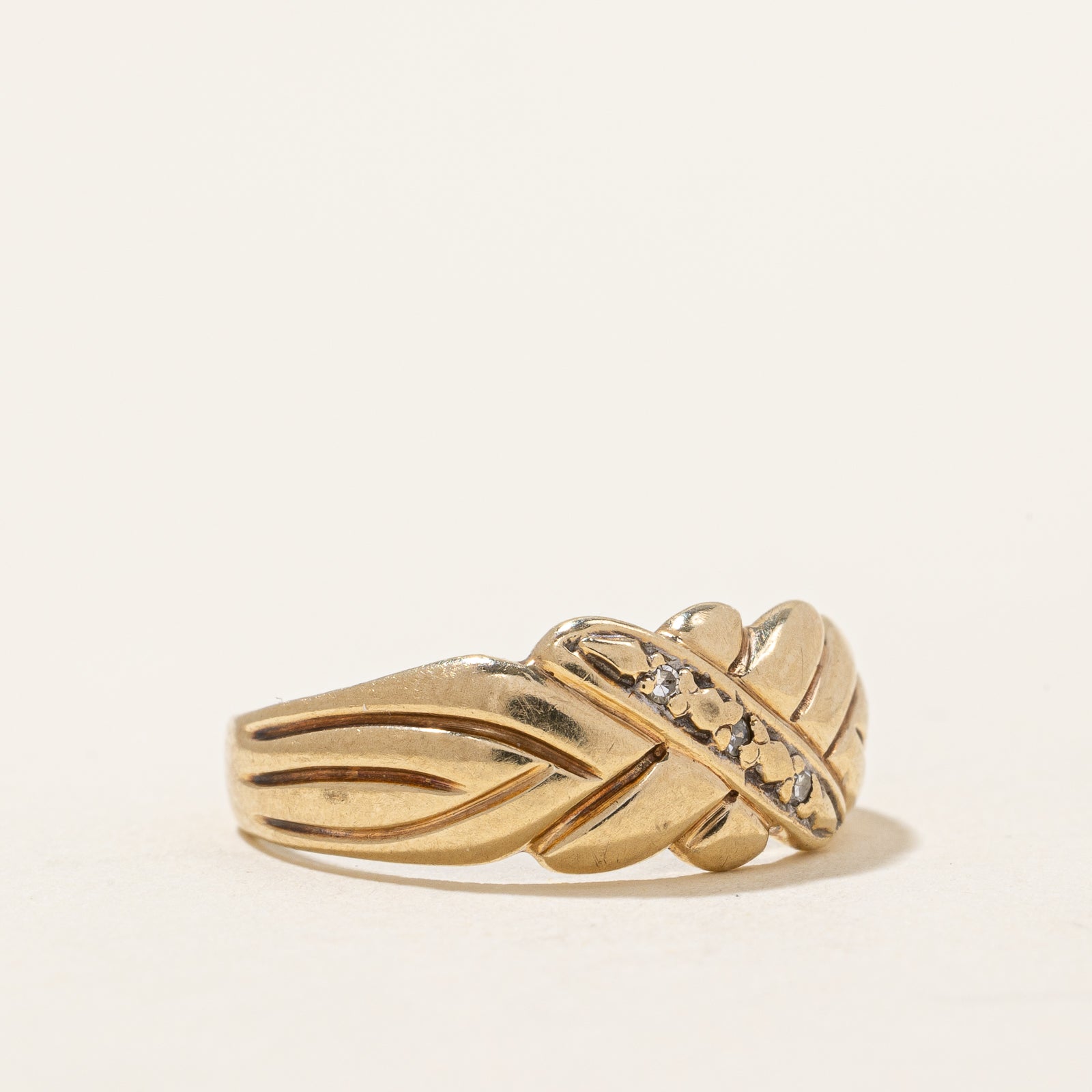 Diamond Textured Ring | 0.02ctw | SZ 6 |
