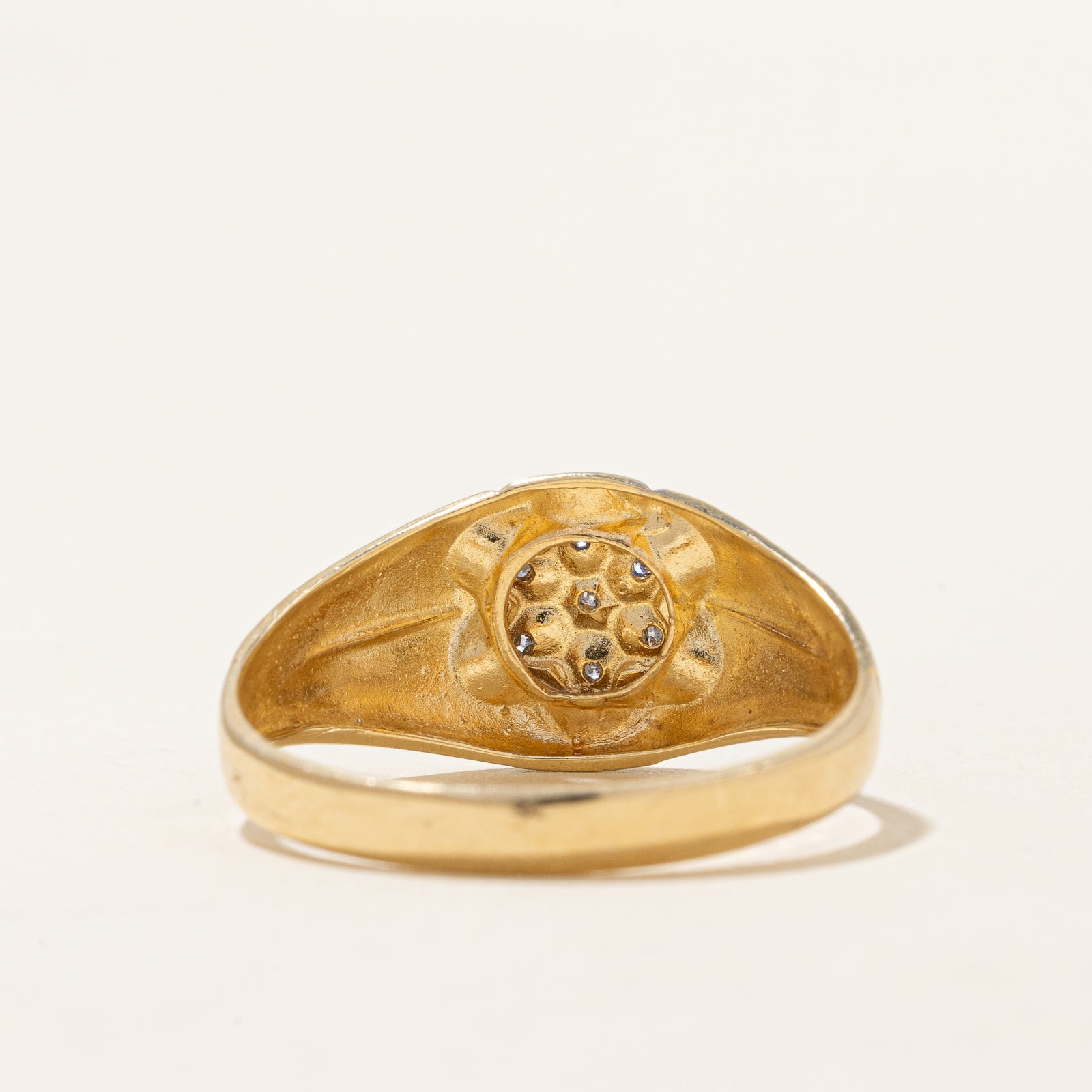 Diamond Flower Ring | 0.03ctw | SZ 9.75 |