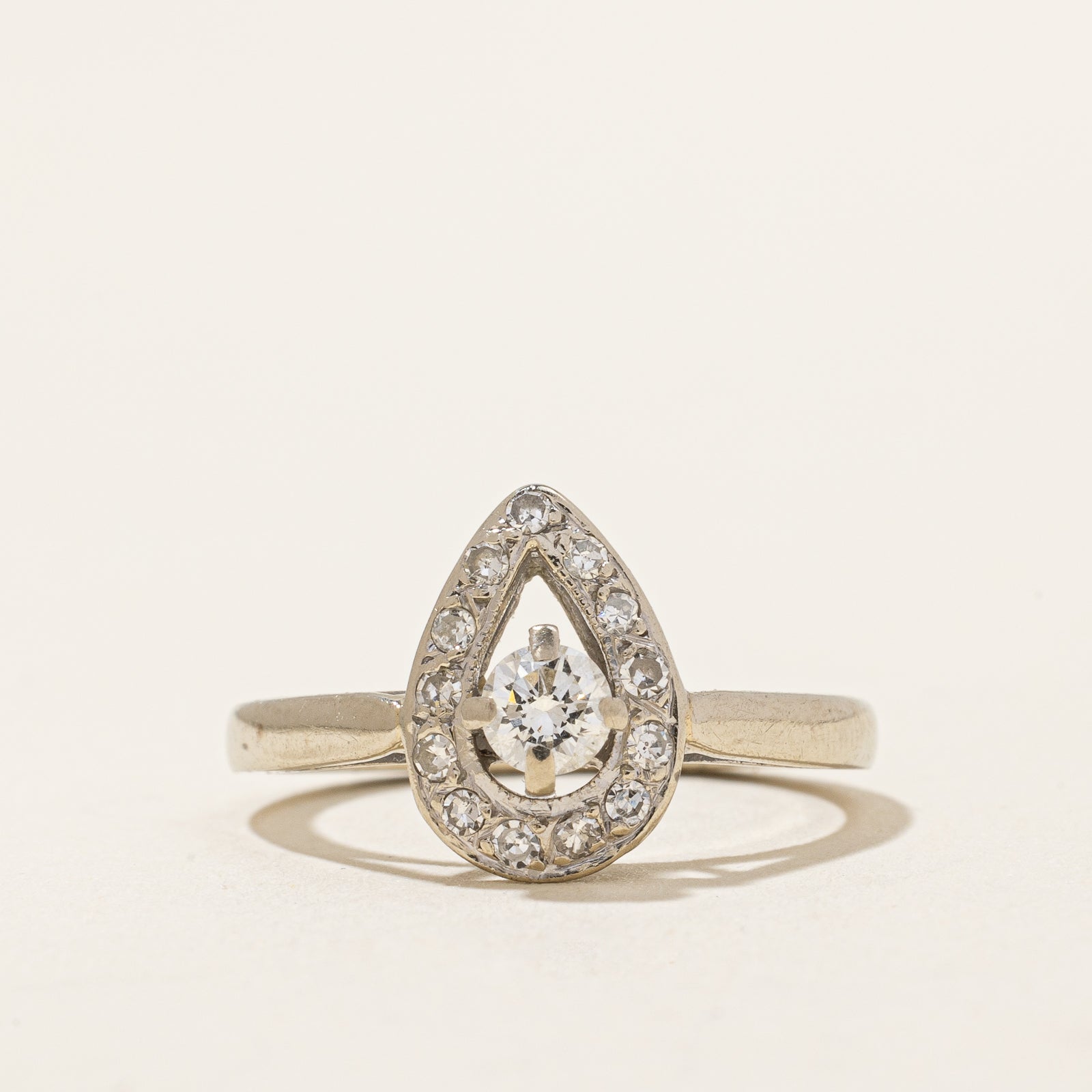 Bague en forme de poire avec diamant | 0,33 ct | Taille 4,75 |