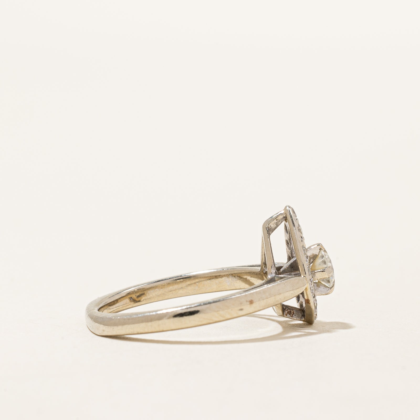 Bague en forme de poire avec diamant | 0,33 ct | Taille 4,75 |