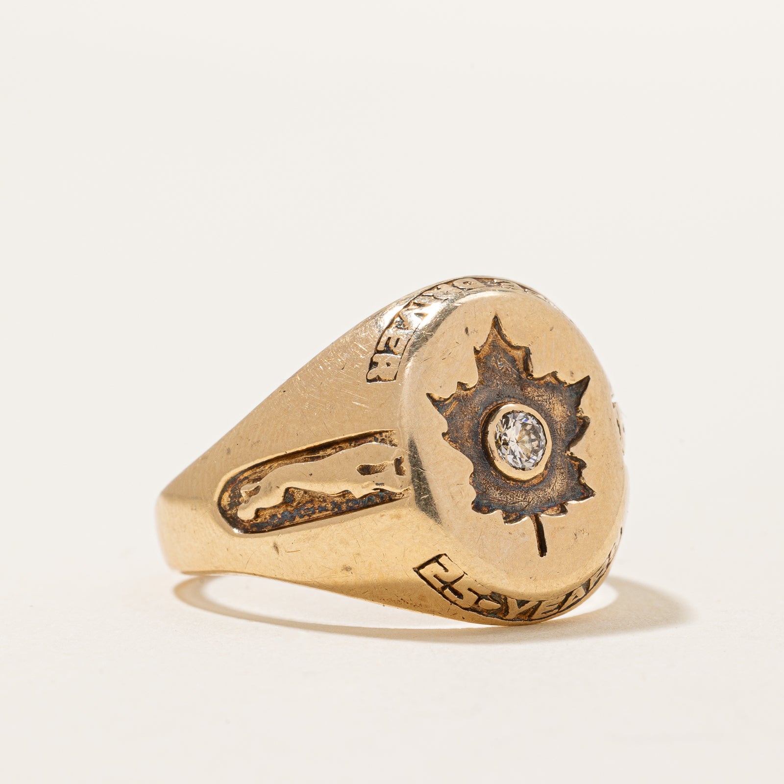 'Safe Driver 25 Year' Greyhound Diamond Ring | 0.10ct | SZ 9 |