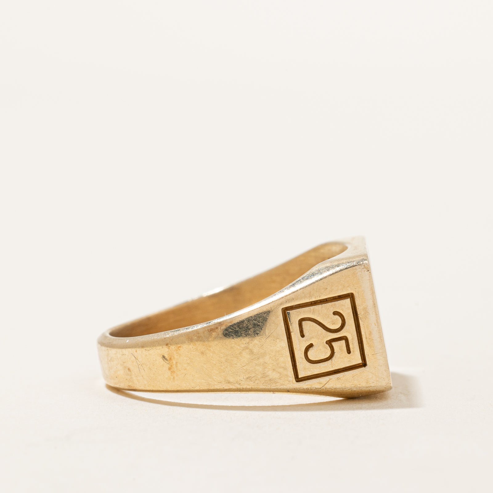 'GM 25' Car Diamond Ring | 0.10ctw | SZ 10.75 |