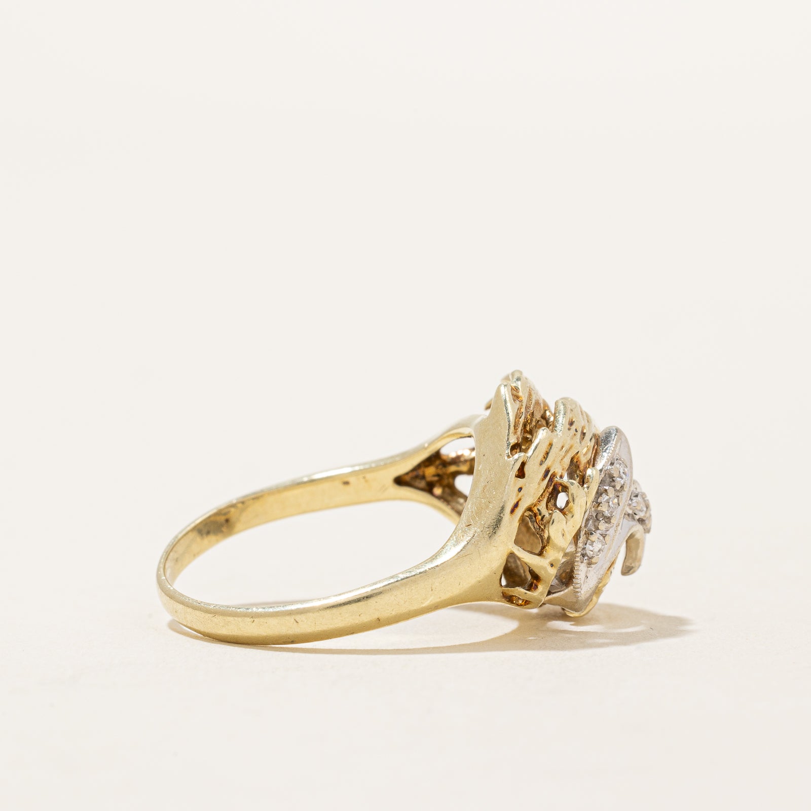 Abstract Diamond Ring | 0.05ctw | SZ 5.75 |
