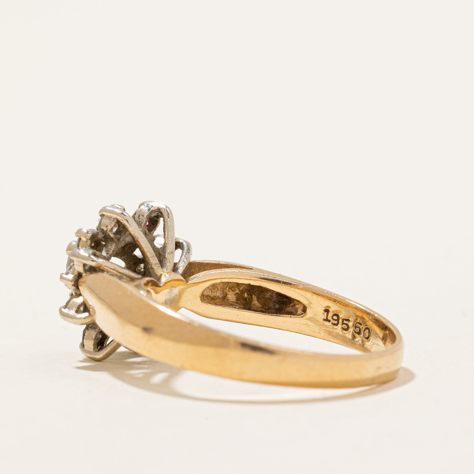 Flower Diamond Ring | 0.49ctw | SZ6.75 |
