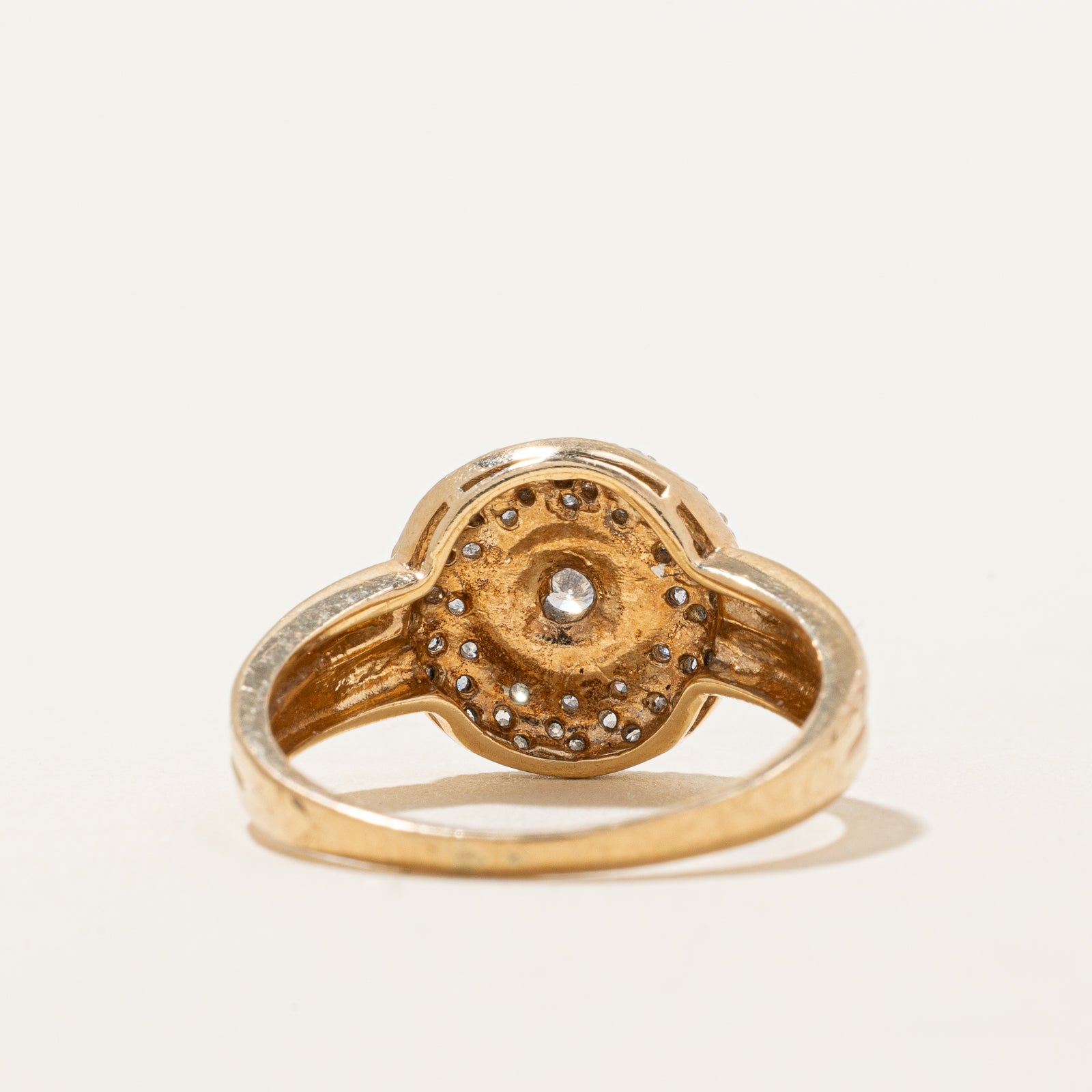Bezel Set Diamond Halo Ring | 0.26ctw | SZ 7.25 |