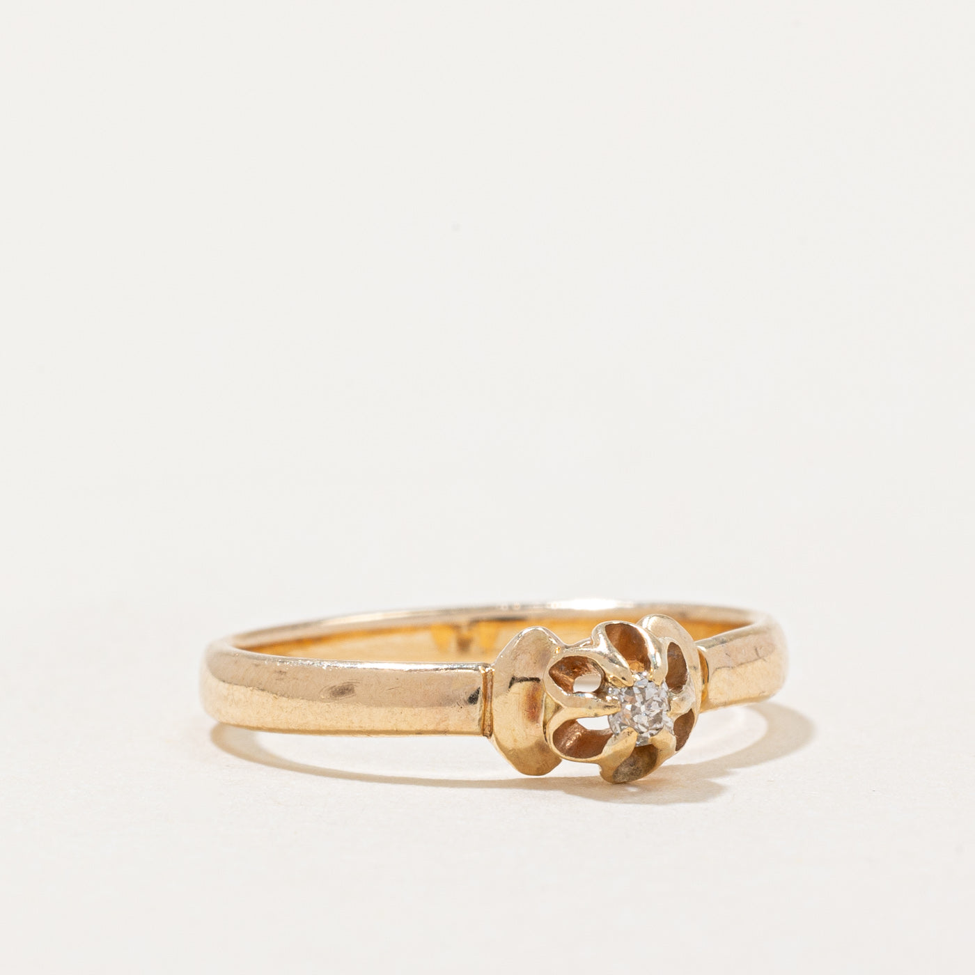 Belcher Set Old Mine Cut Diamond Ring | 0.06ct | SZ 5.5 |