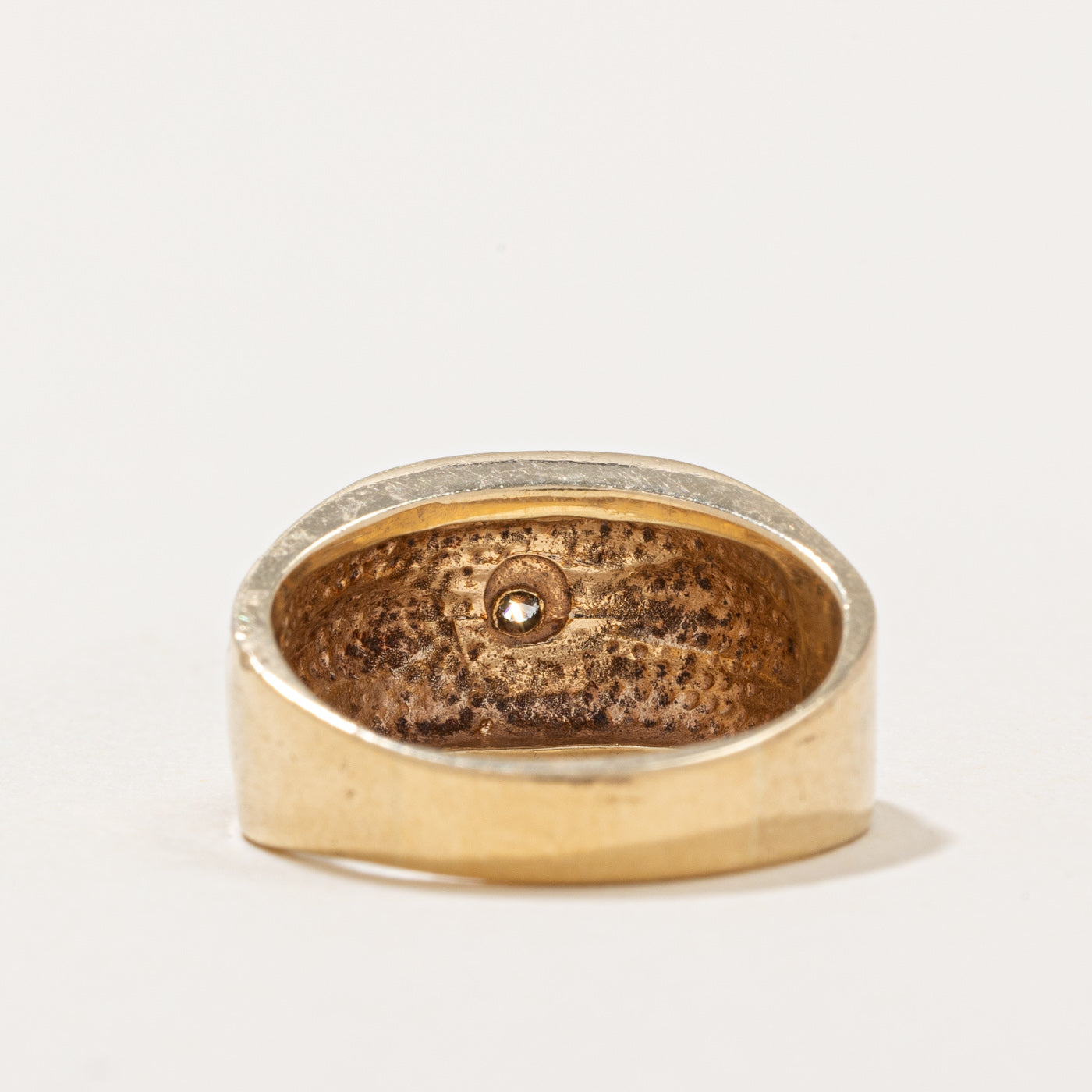 Flush Set Diamond Ring | 0.06ct | SZ 5.5 |