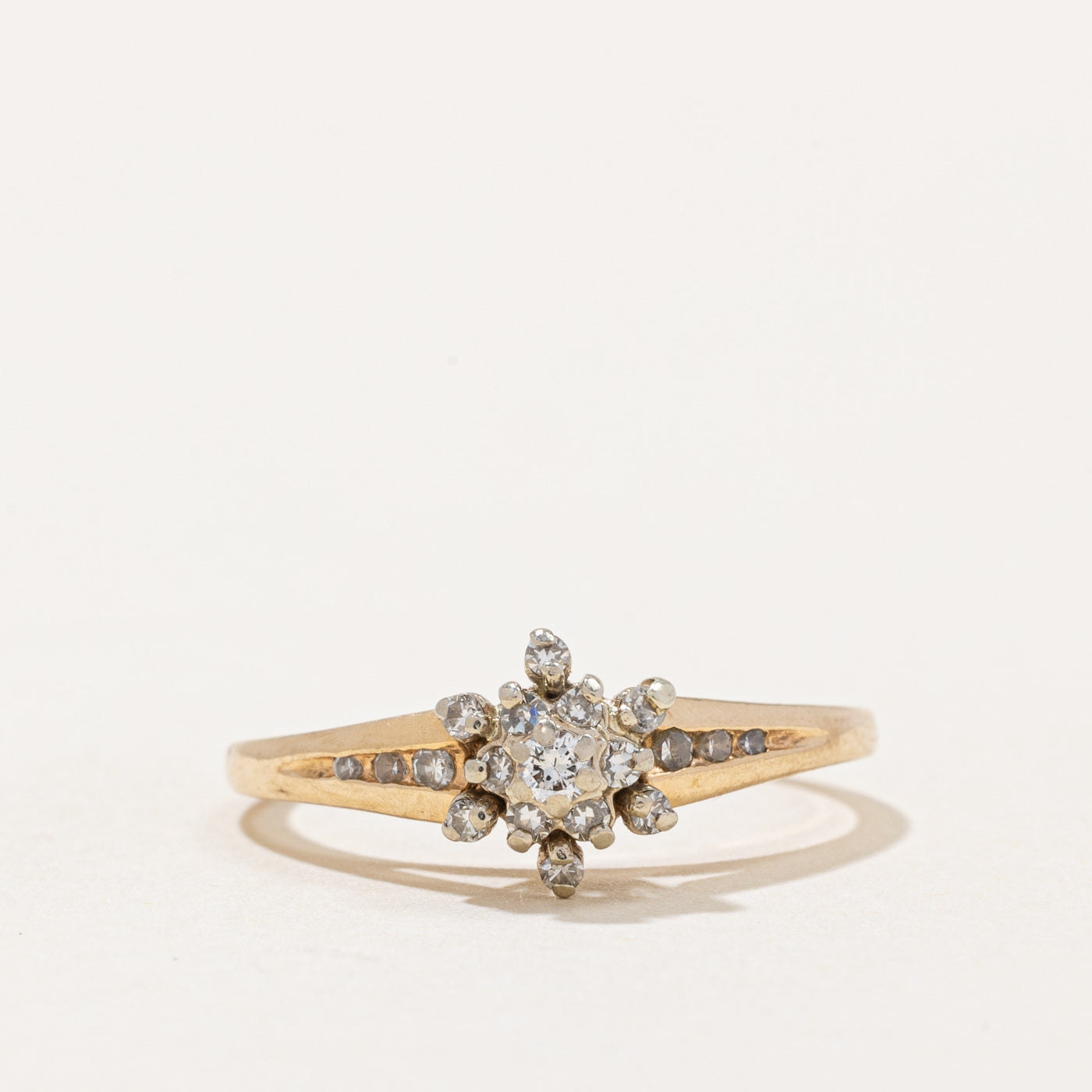 Diamond Cluster Ring | 0.16ctw | SZ 7 |