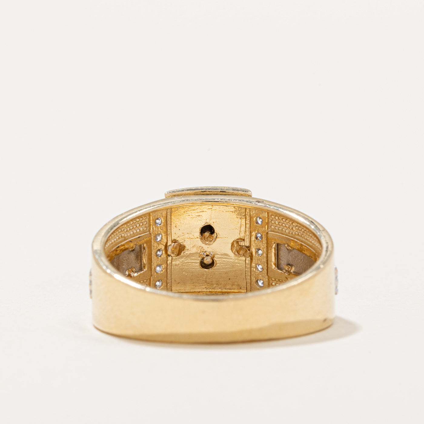 Diamond & Black Enamel Ring | 0.20ctw | SZ 9.75 |