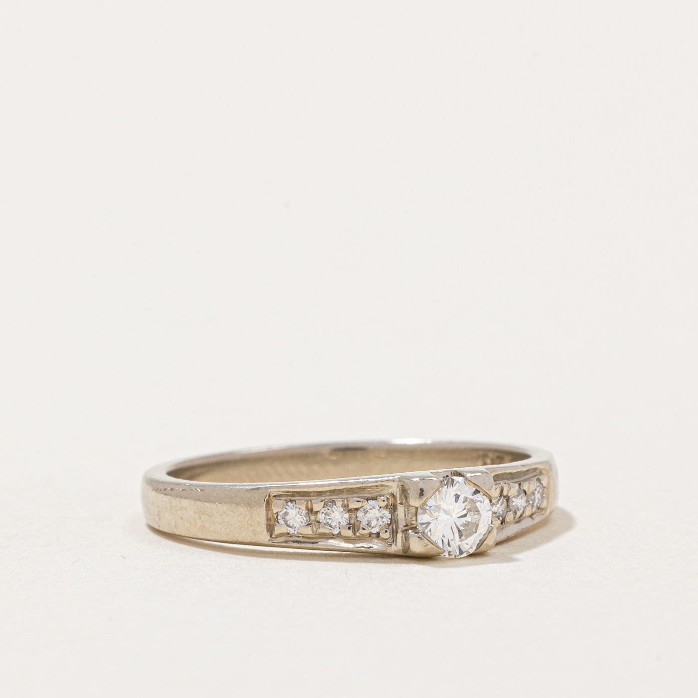 Diamond Engagement Ring | 0.27ctw | SZ 5.75 |