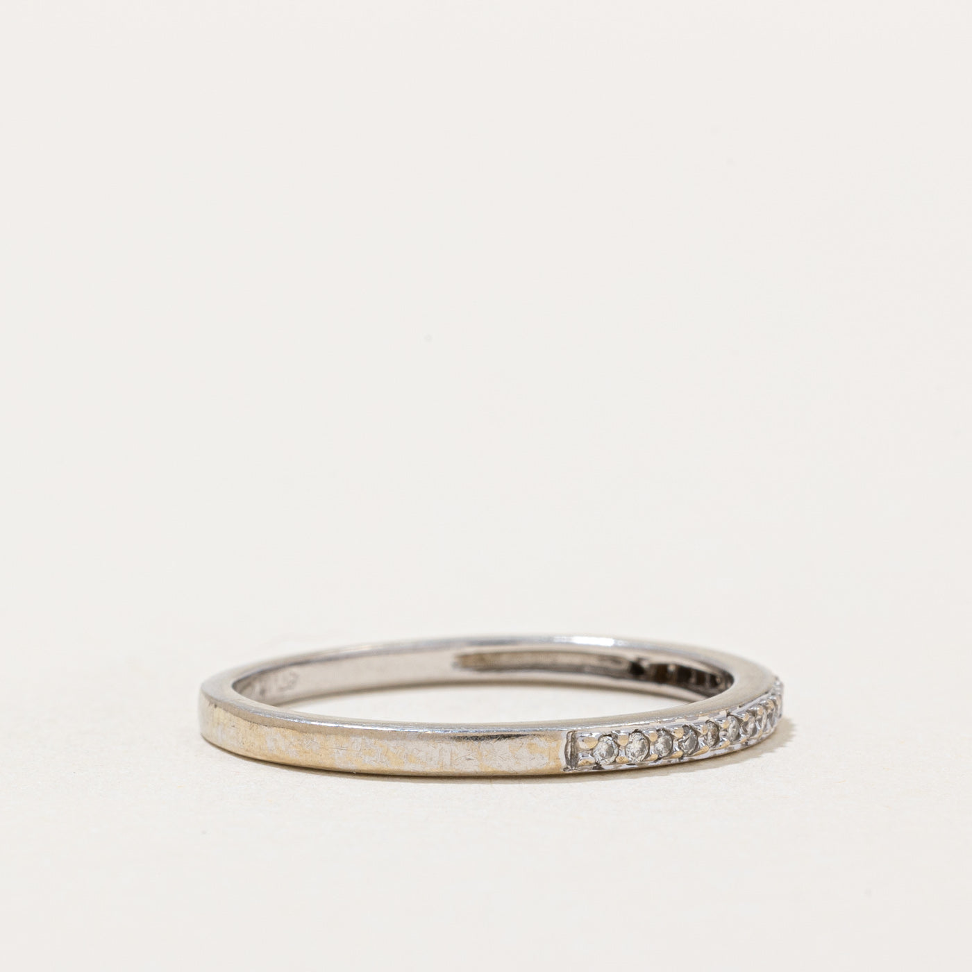 Alliance semi-éternité en diamants | 0,10 ct | Taille 7,75 |