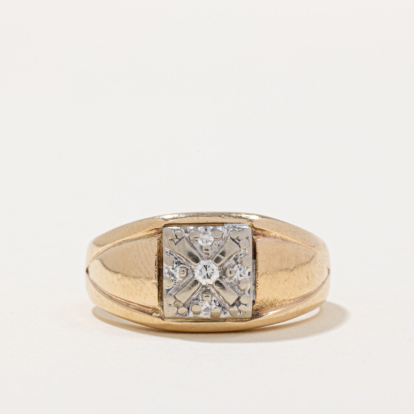 Illusion Set Diamond Ring | 0.11ctw | SZ 9 |