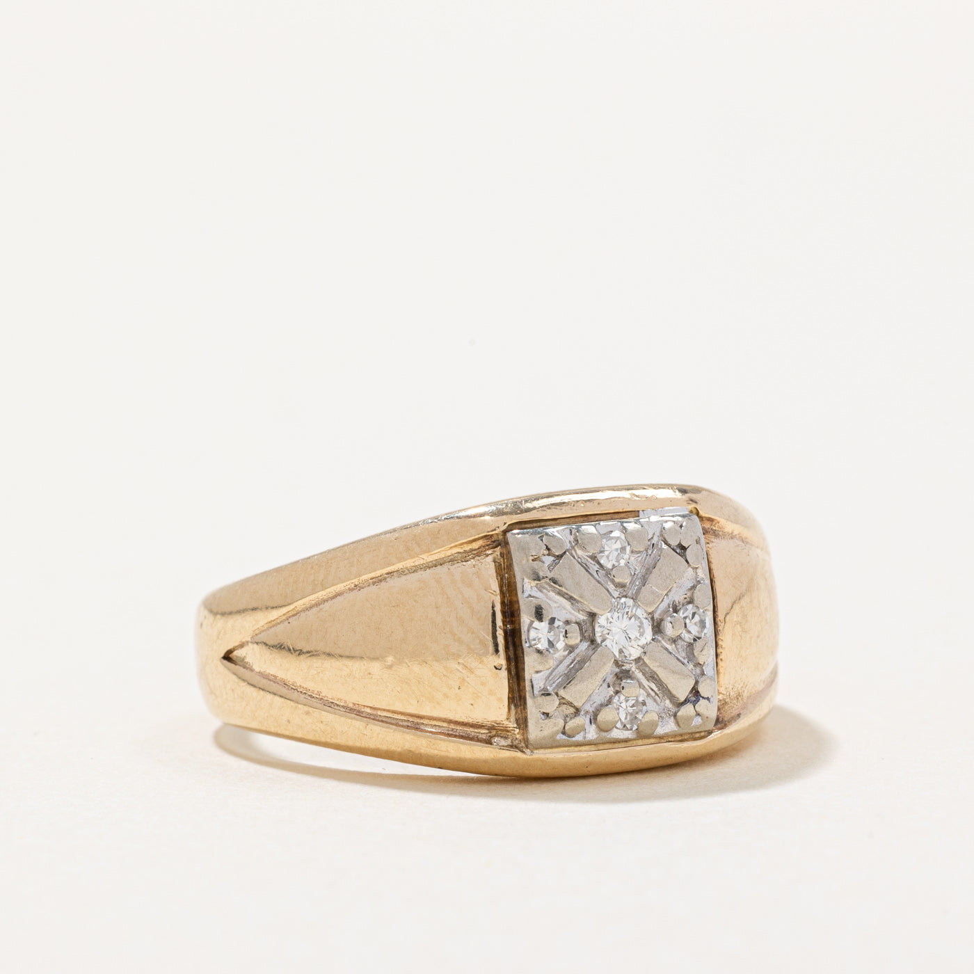 Illusion Set Diamond Ring | 0.11ctw | SZ 9 |