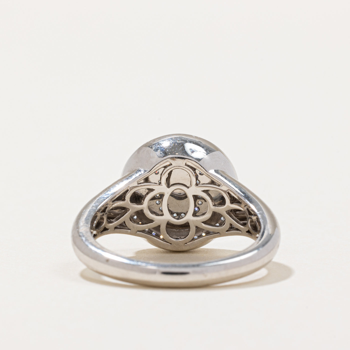 Diamond Horseshoe Signet Ring | 0.15ctw | SZ 6.75 |