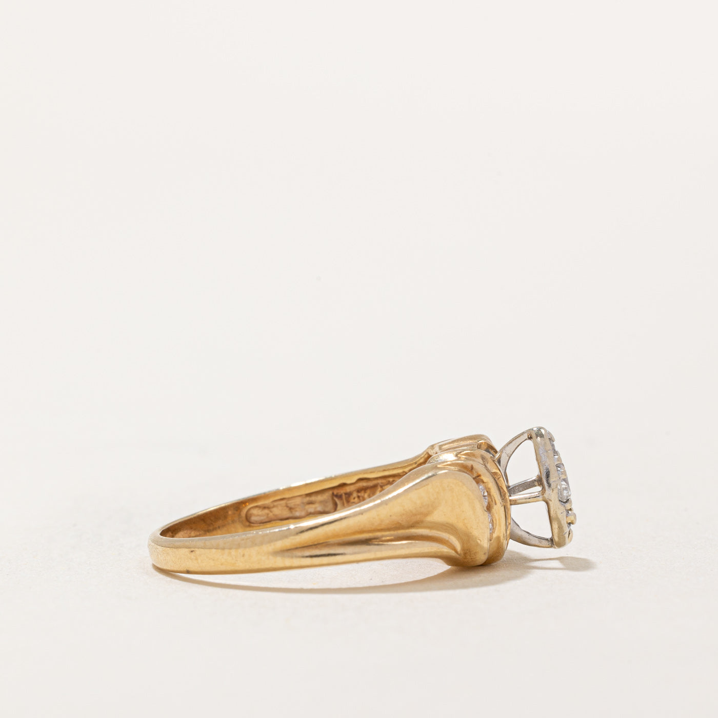 High Set Diamond Ring | 0.18ctw | SZ 7 |