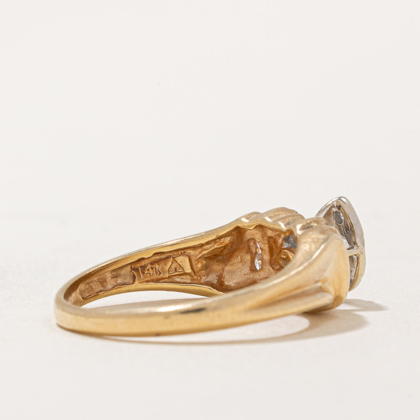 High Set Diamond Ring | 0.18ctw | SZ 7 |