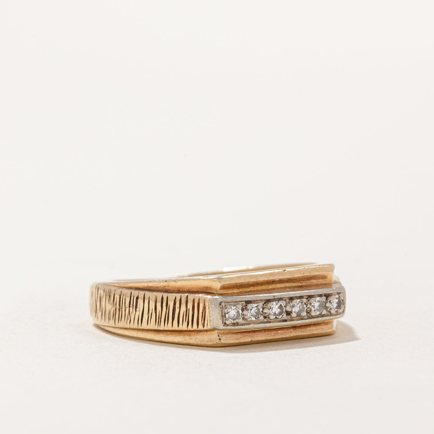 Diamond Textured Band Ring | 0.10ctw | SZ 10 |