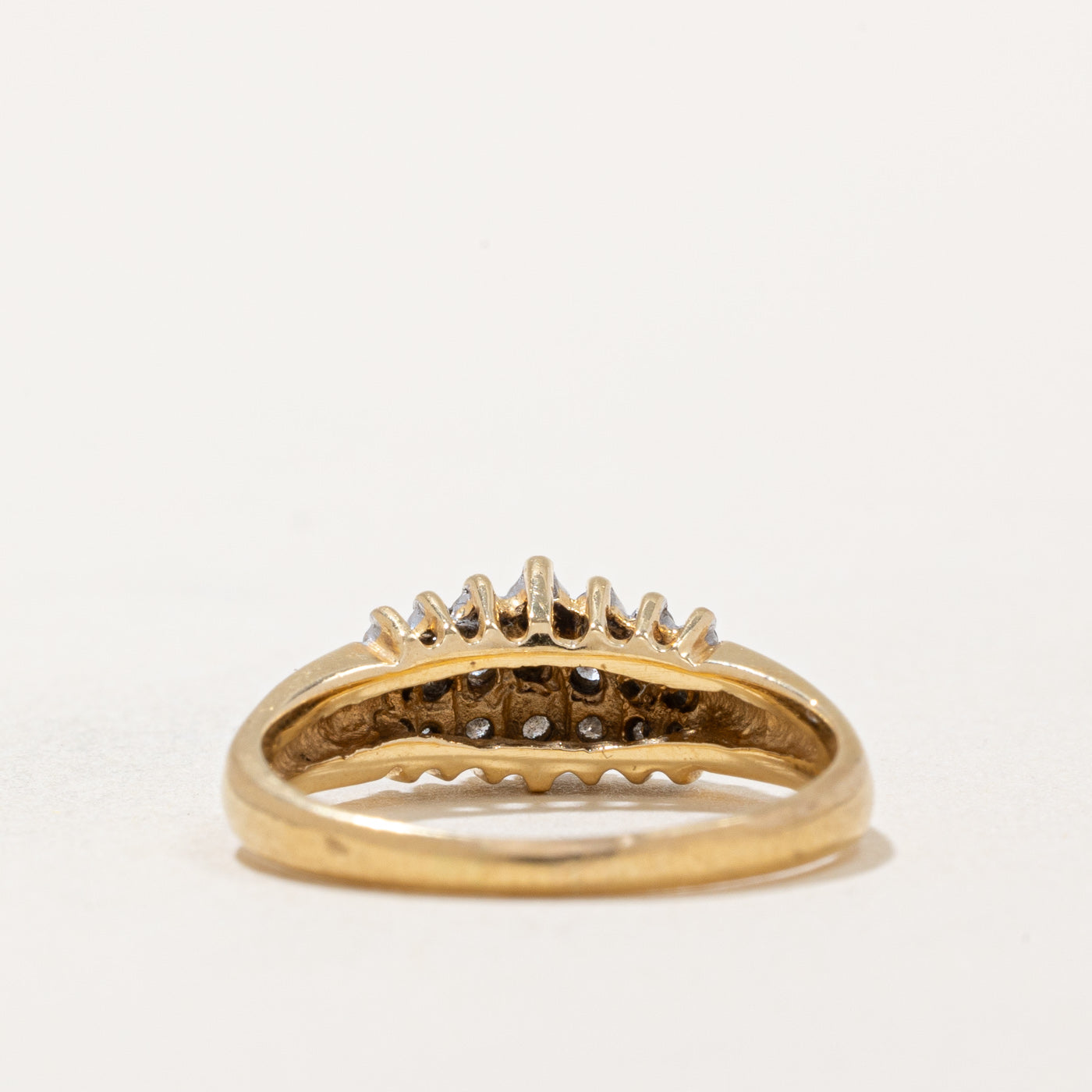 Diamond Cocktail Ring | 0.25ctw | SZ 5.75 |