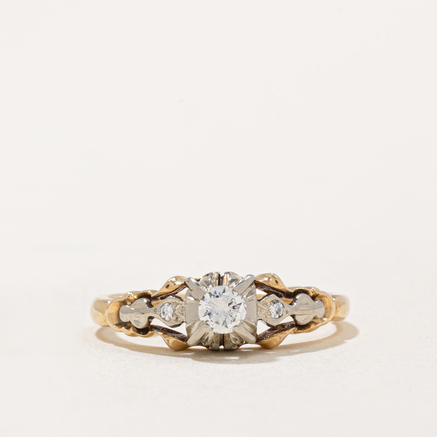 Illusion Set Diamond Ring | 0.14ctw | SZ 4.25 |