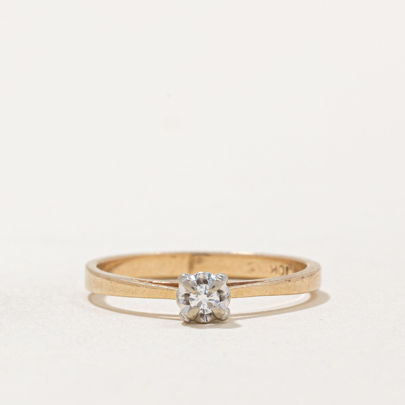 Illusion Set Diamond Ring | 0.03ct | SZ 4.5 |