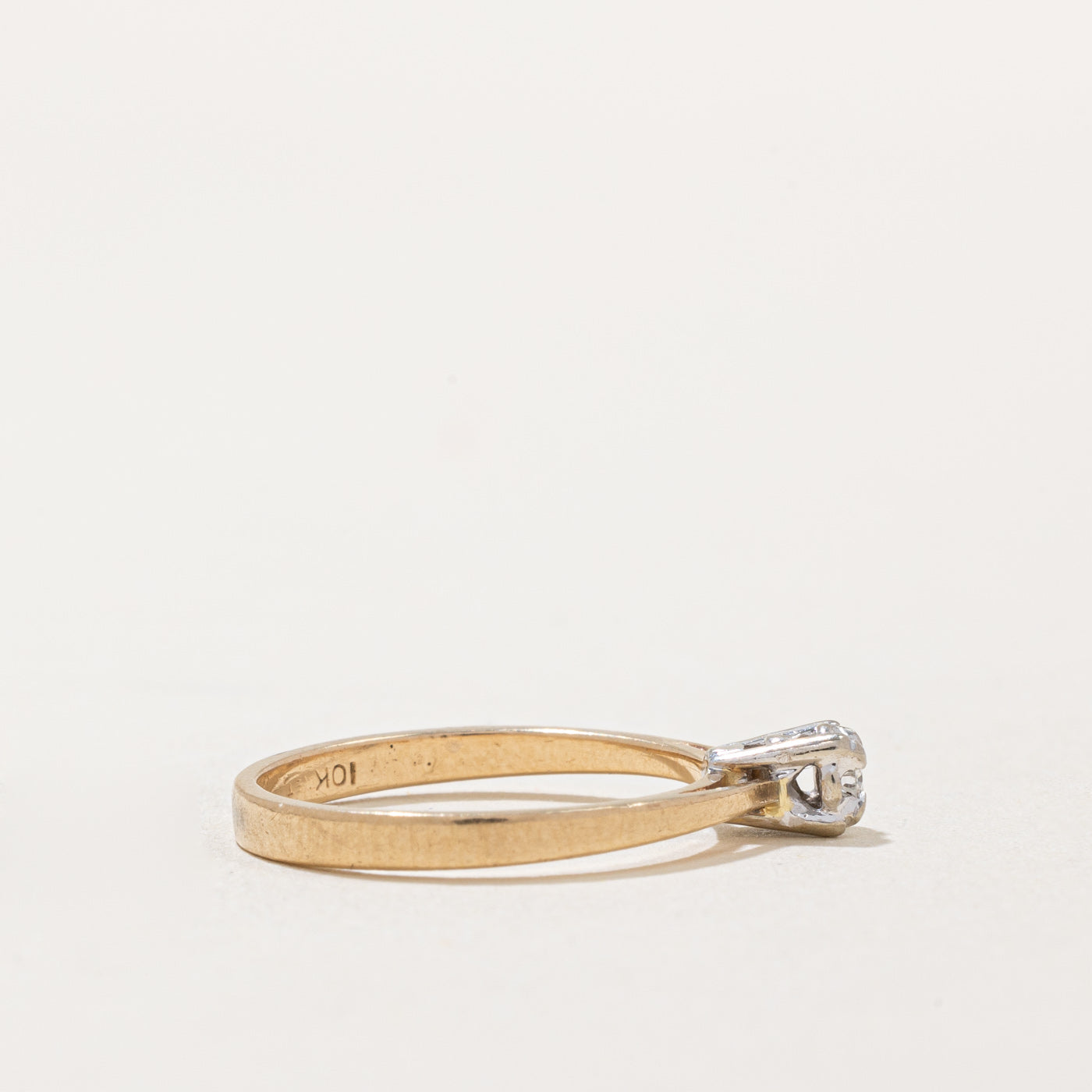 Illusion Set Diamond Ring | 0.03ct | SZ 4.5 |