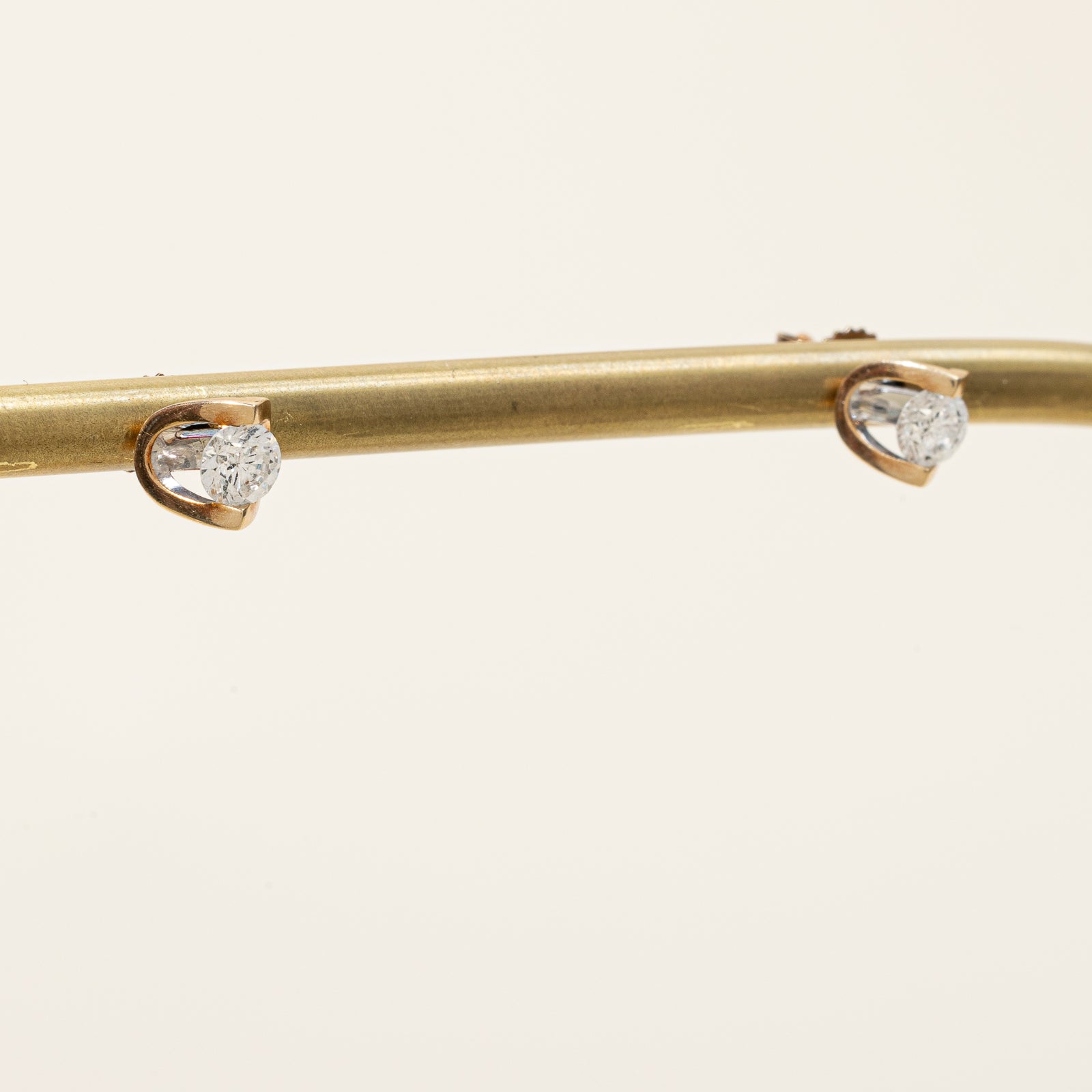 Boucles d'oreilles puces en diamant serti tension | 0,41 ct |