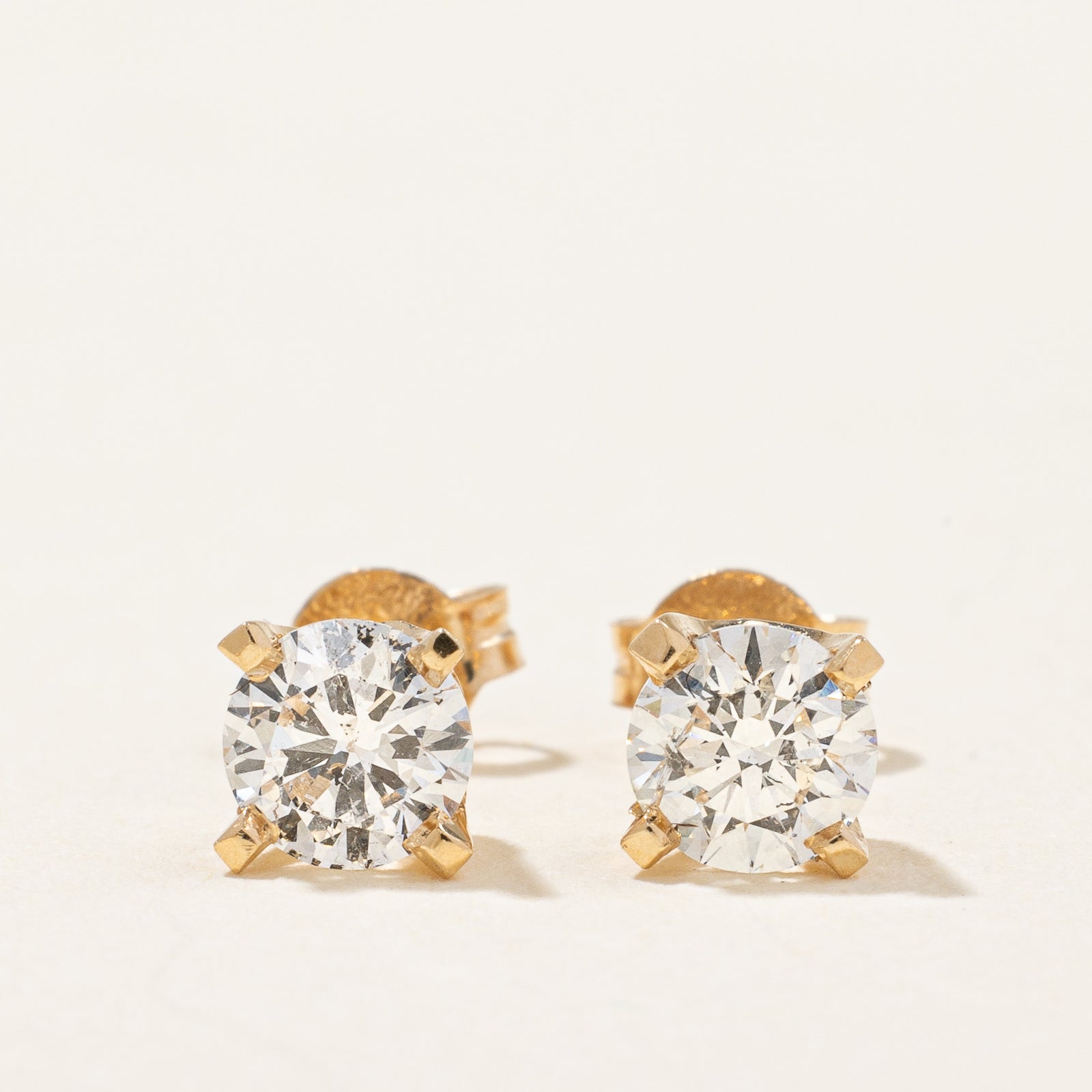 Boucles d'oreilles puces en diamant | 0,71 ct |