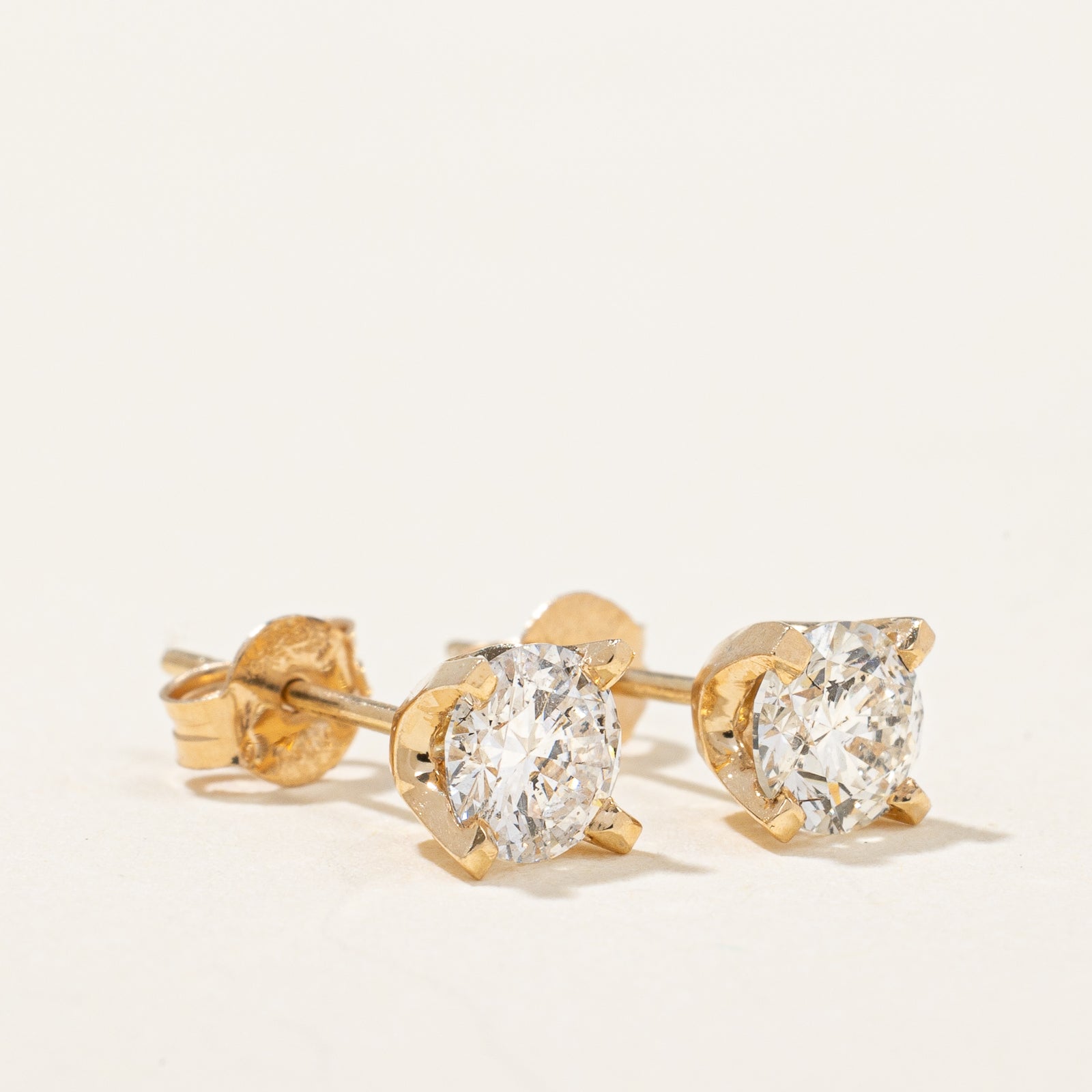 Boucles d'oreilles puces en diamant | 0,71 ct |
