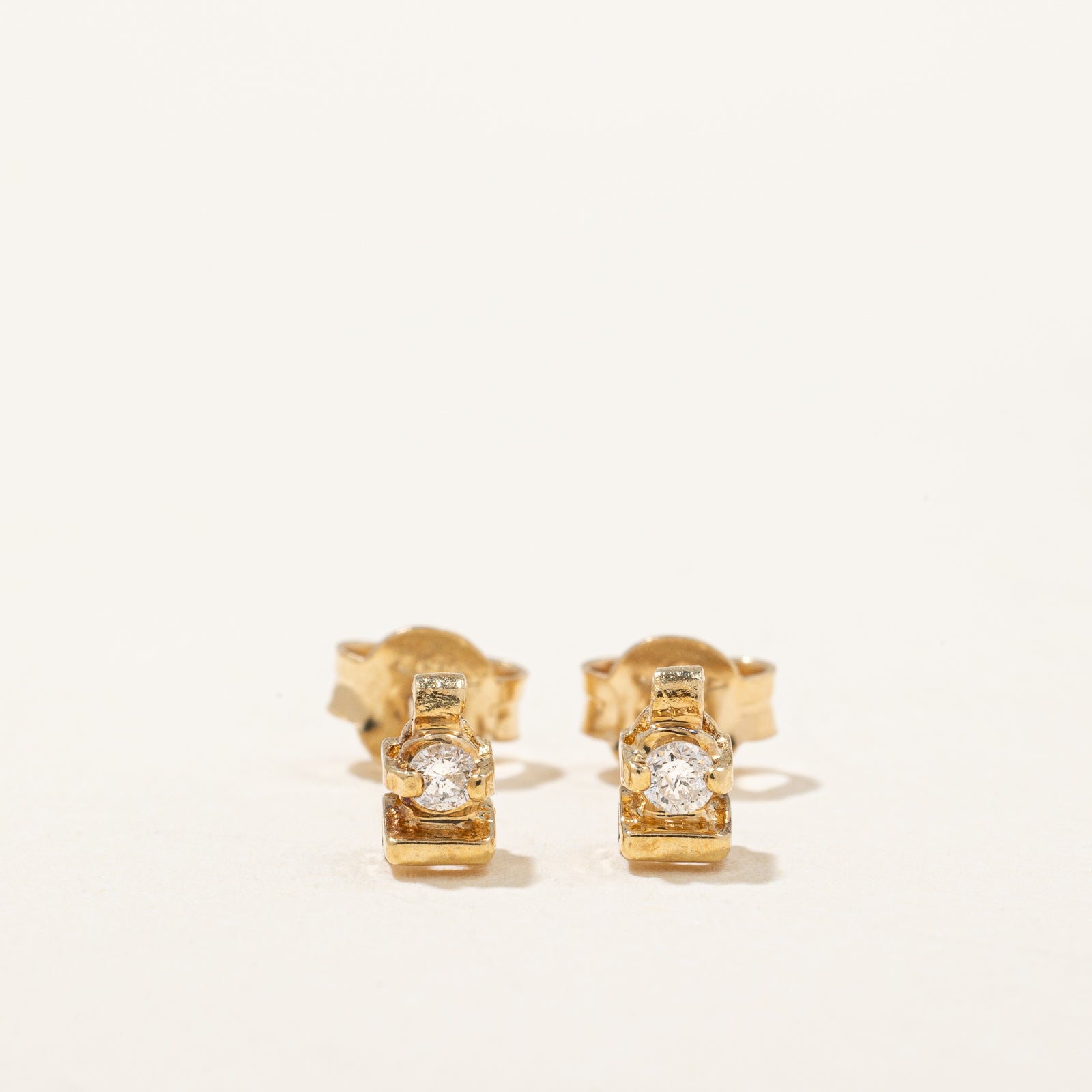 Boucles d'oreilles puces en diamant | 0,06 ct |